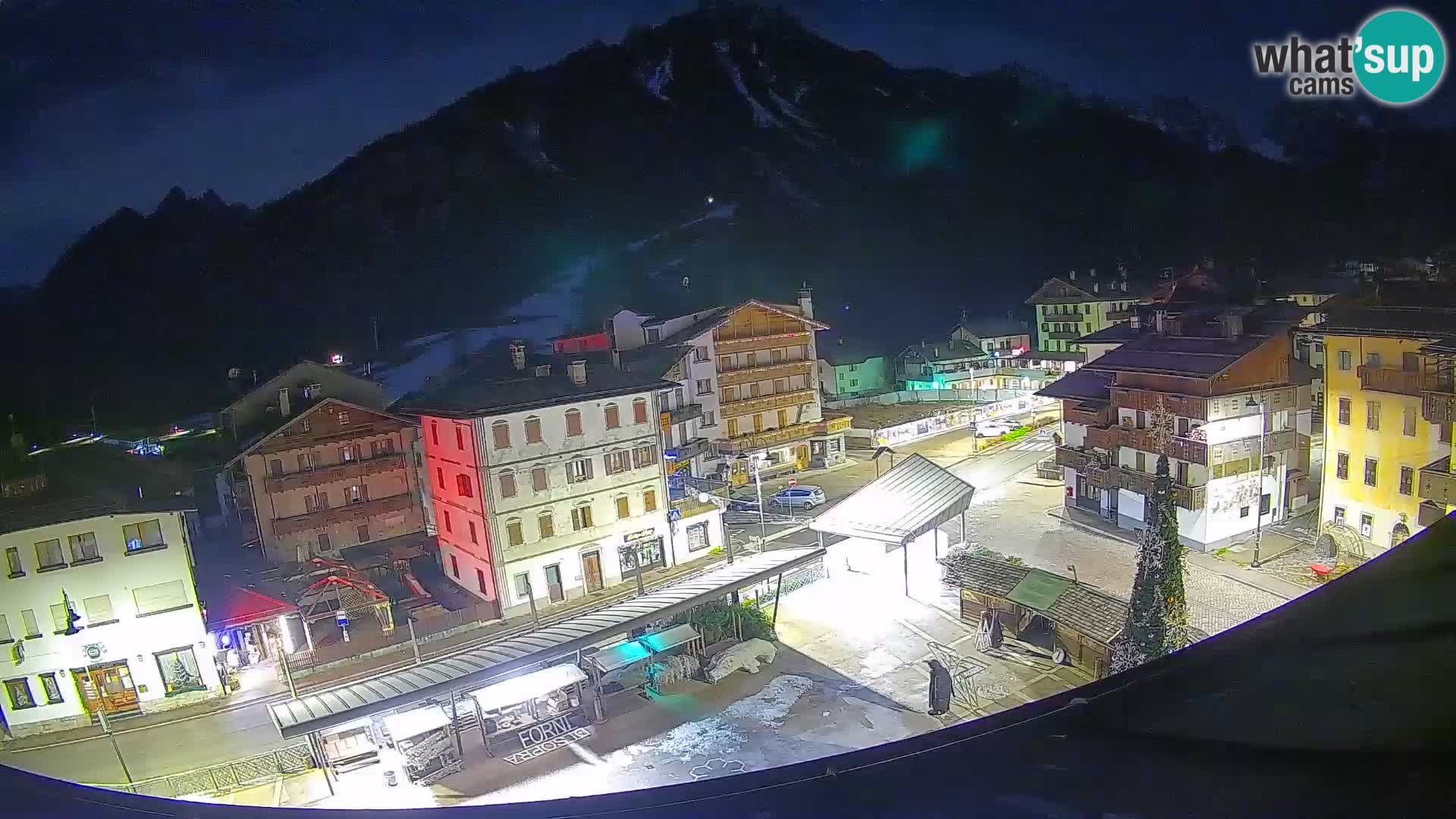 Hauptplatz von Forni di Sopra