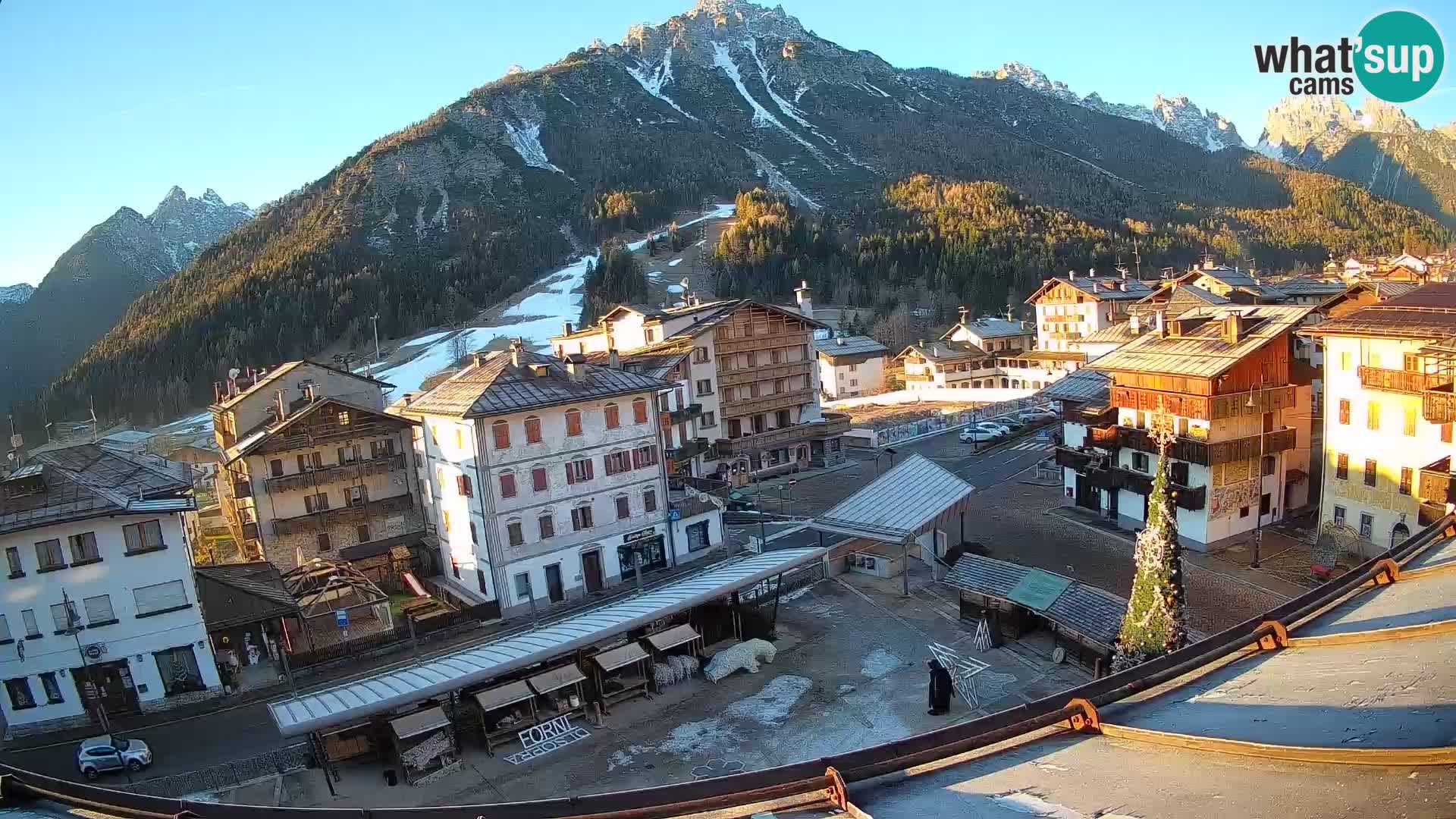 Hauptplatz von Forni di Sopra