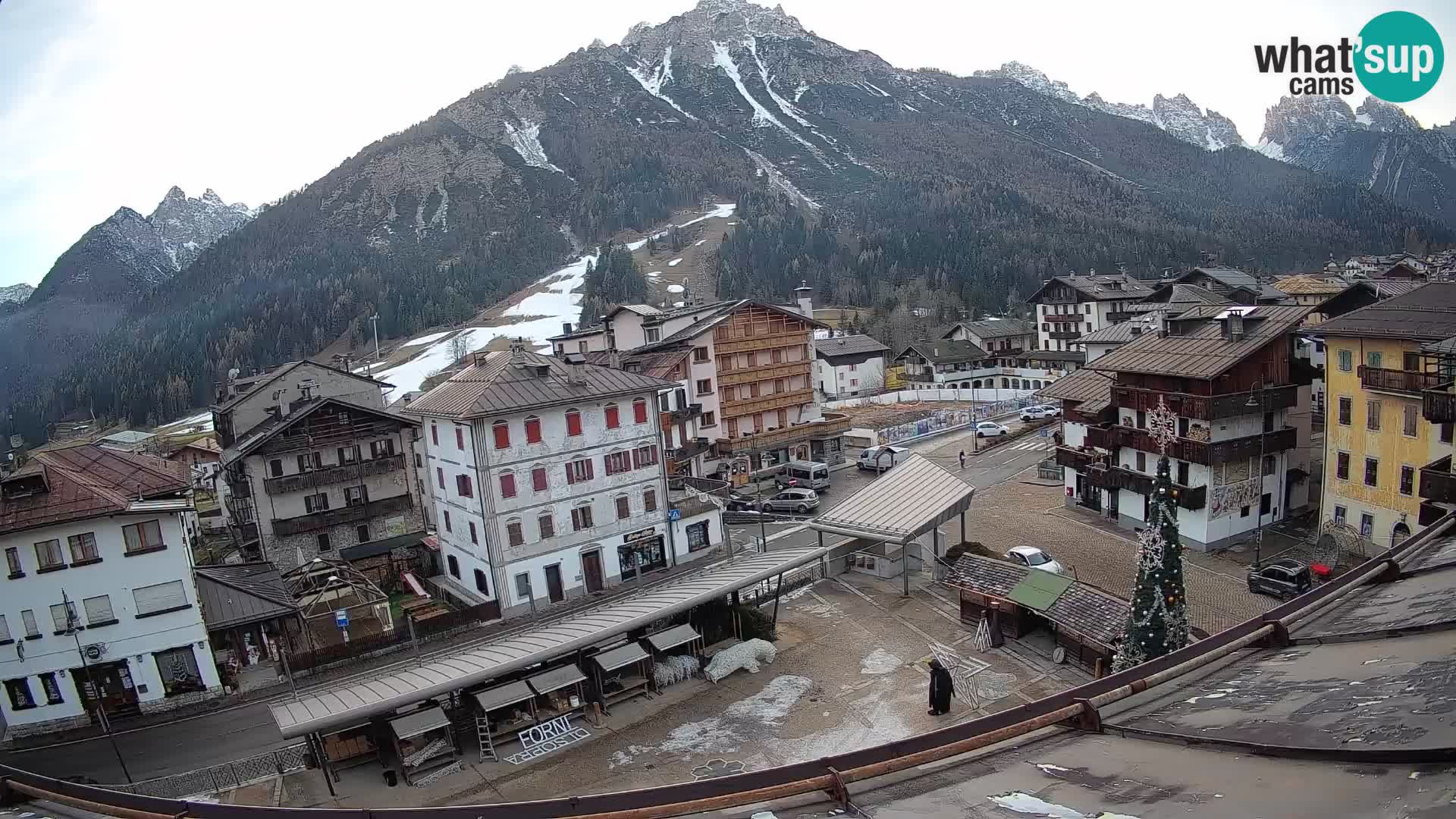 Hauptplatz von Forni di Sopra