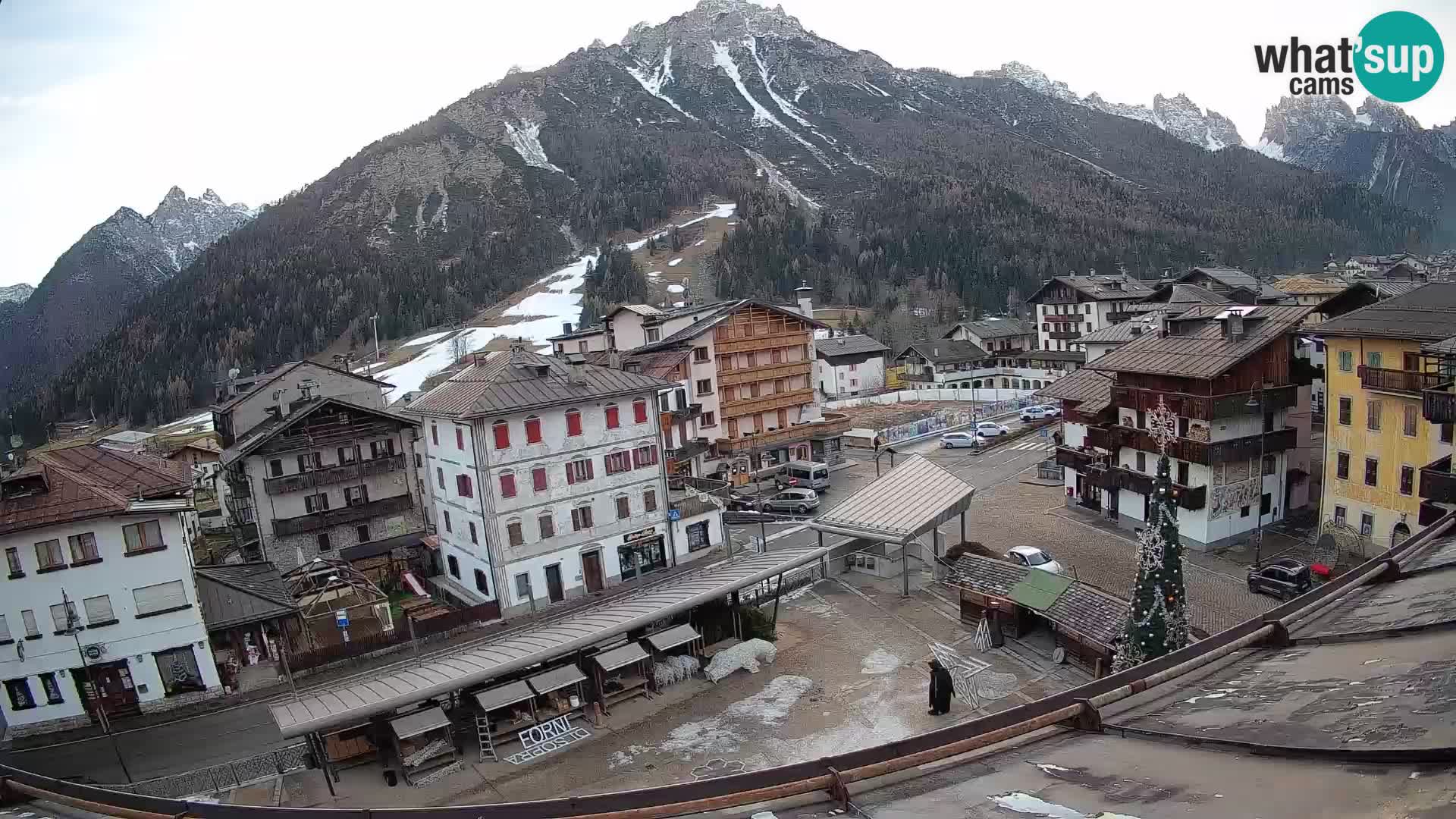 Hauptplatz von Forni di Sopra