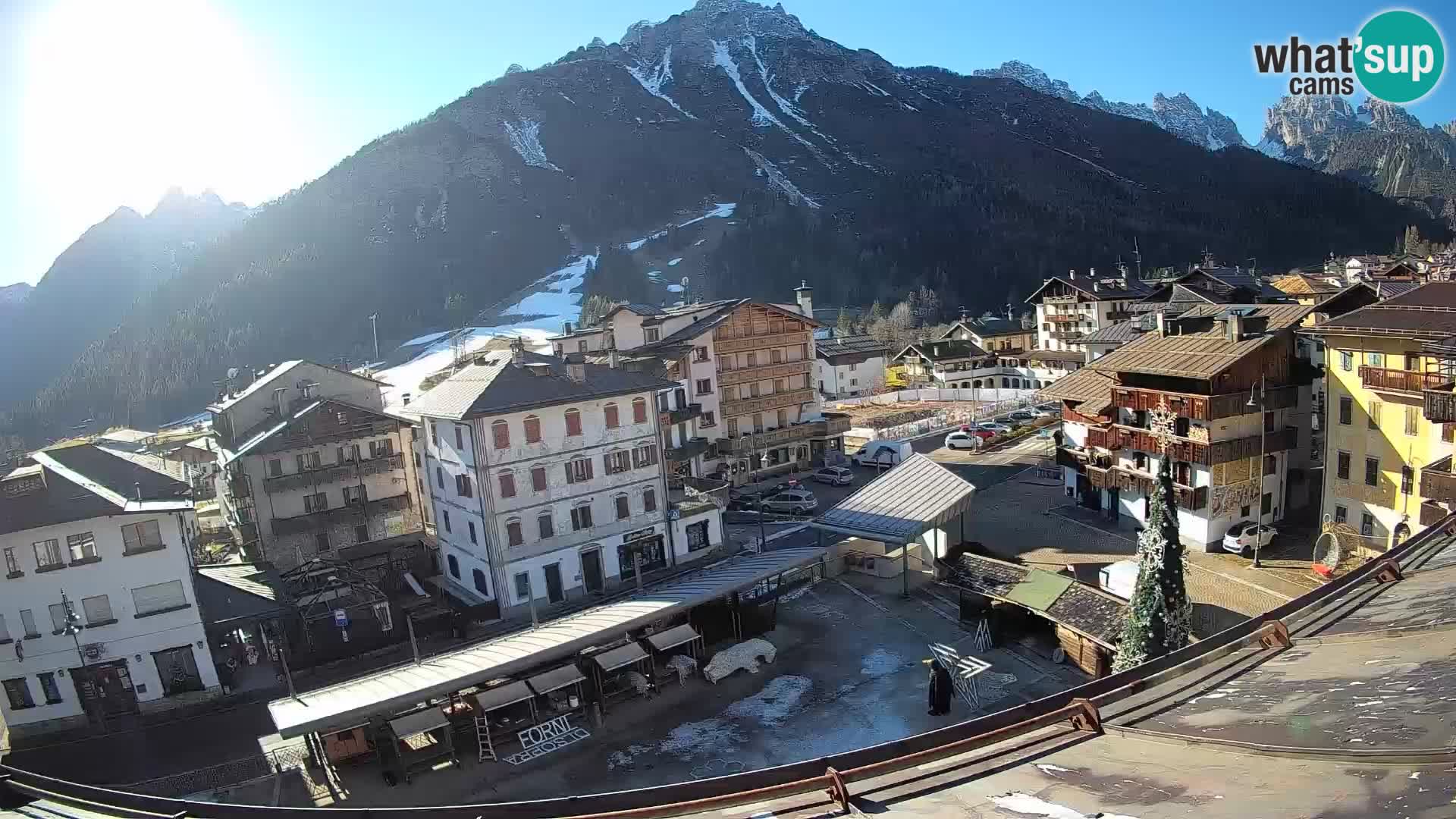 Plaza principal de Forni di Sopra