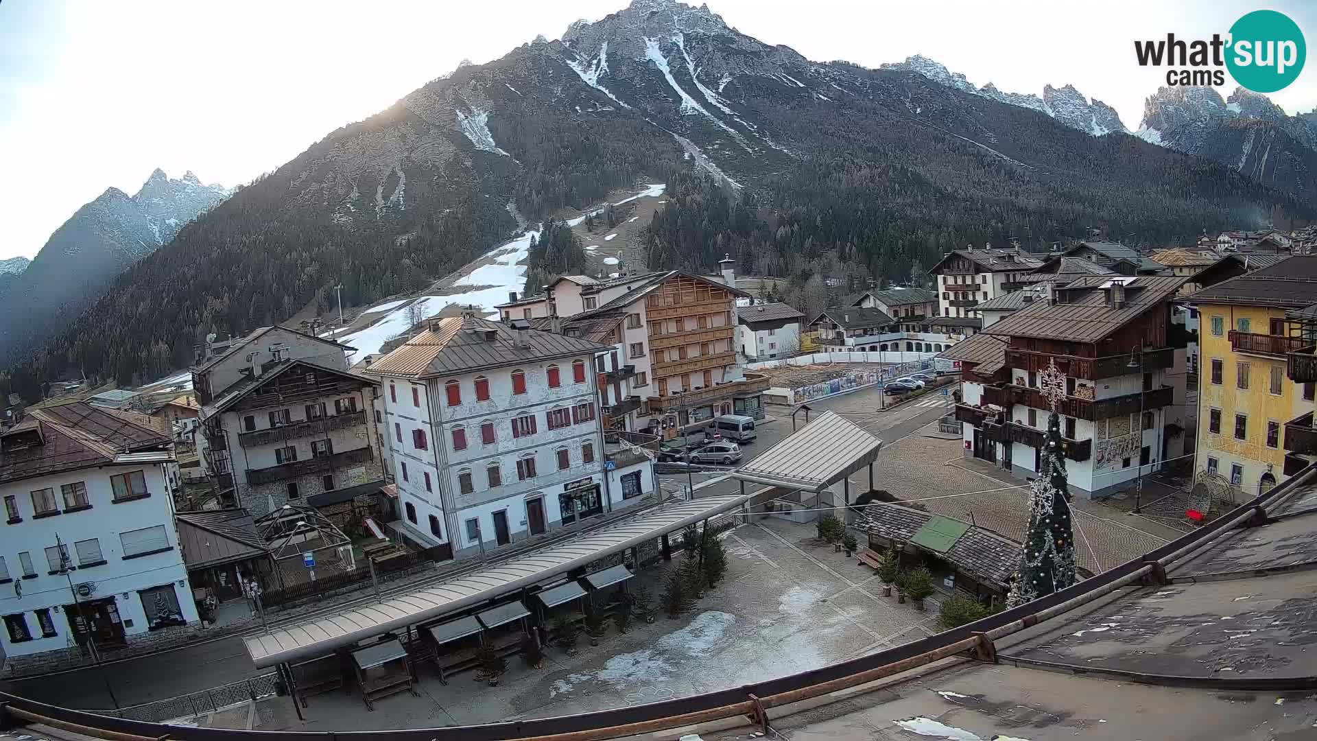 Hauptplatz von Forni di Sopra