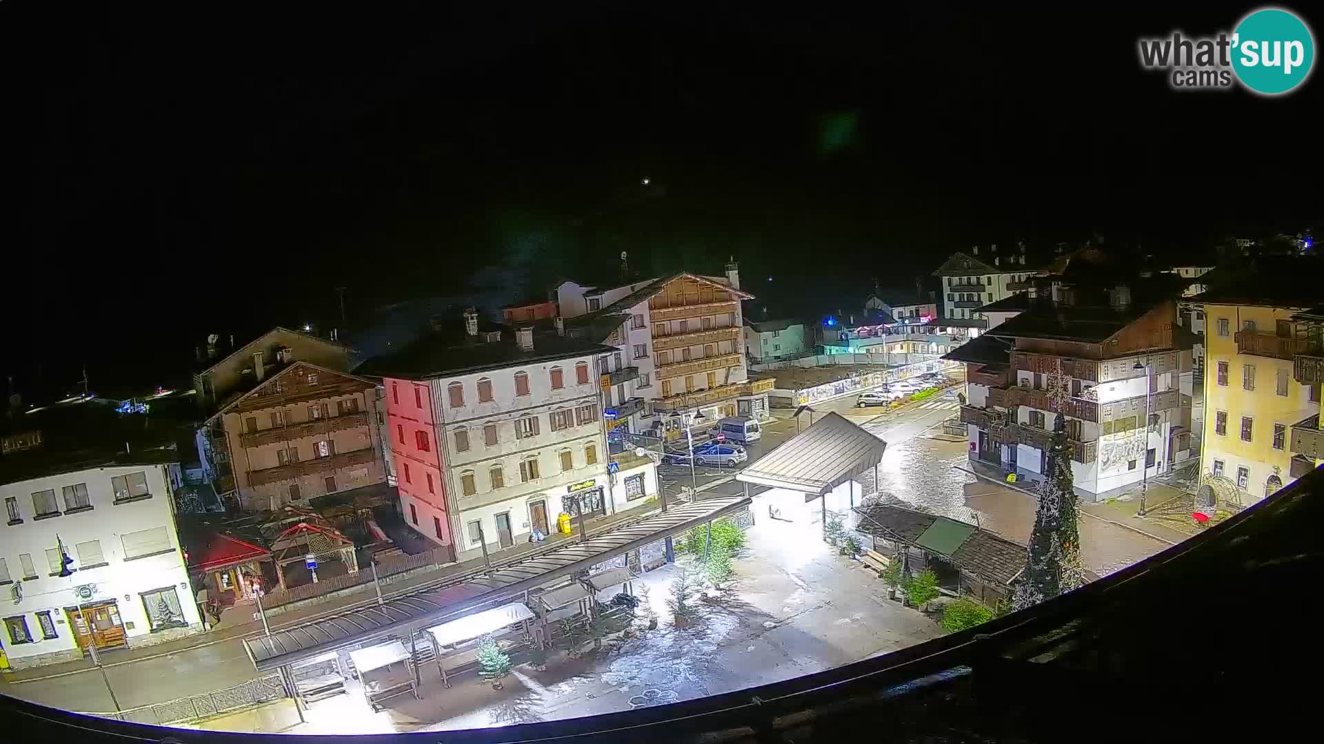 Hauptplatz von Forni di Sopra