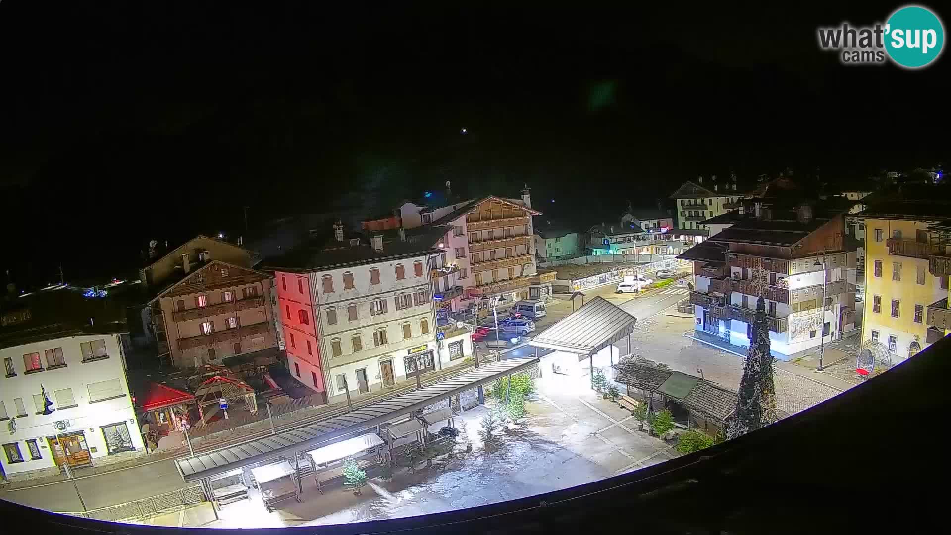 Hauptplatz von Forni di Sopra