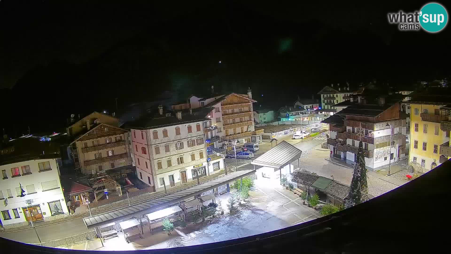 Hauptplatz von Forni di Sopra