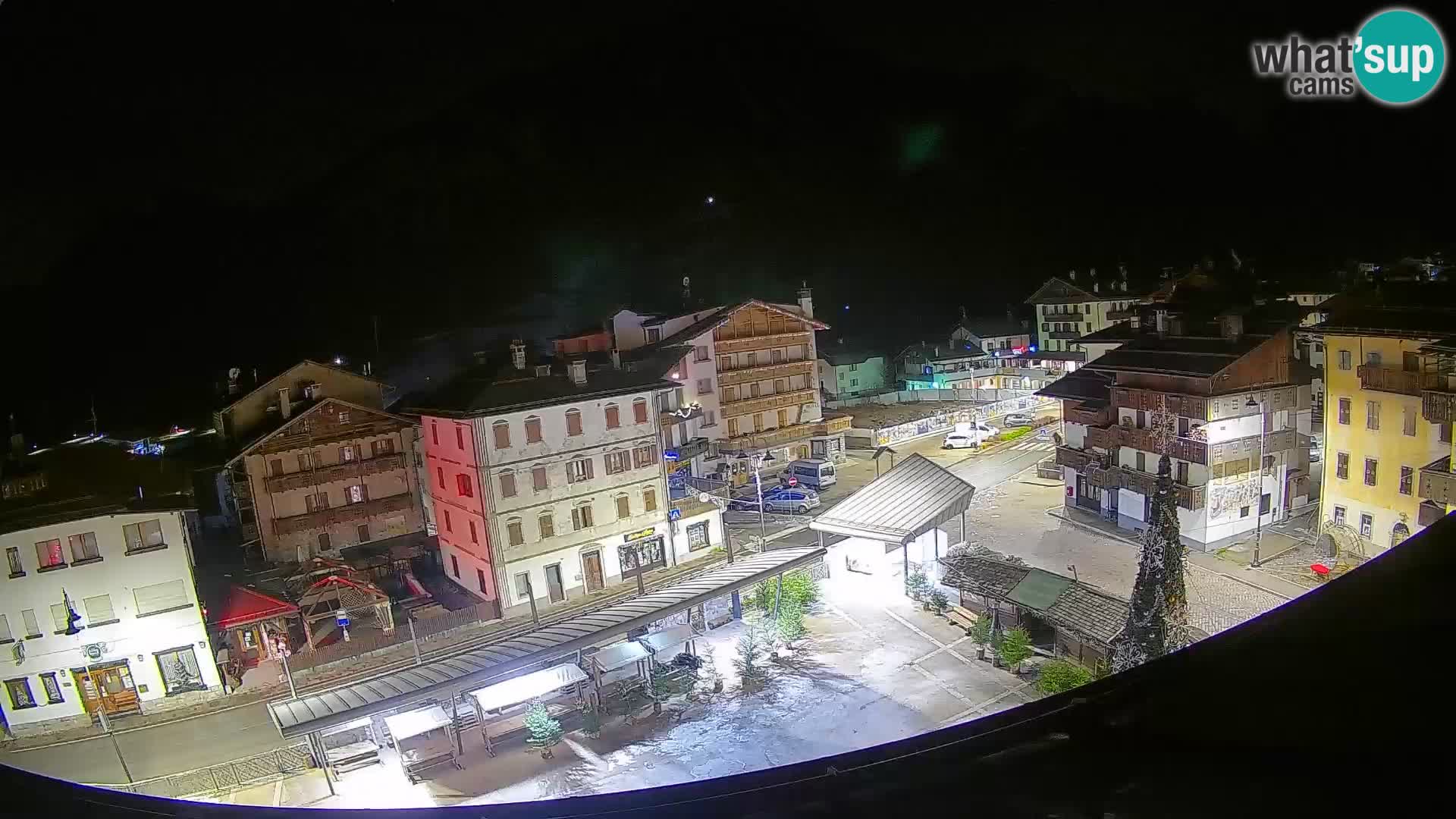 Hauptplatz von Forni di Sopra