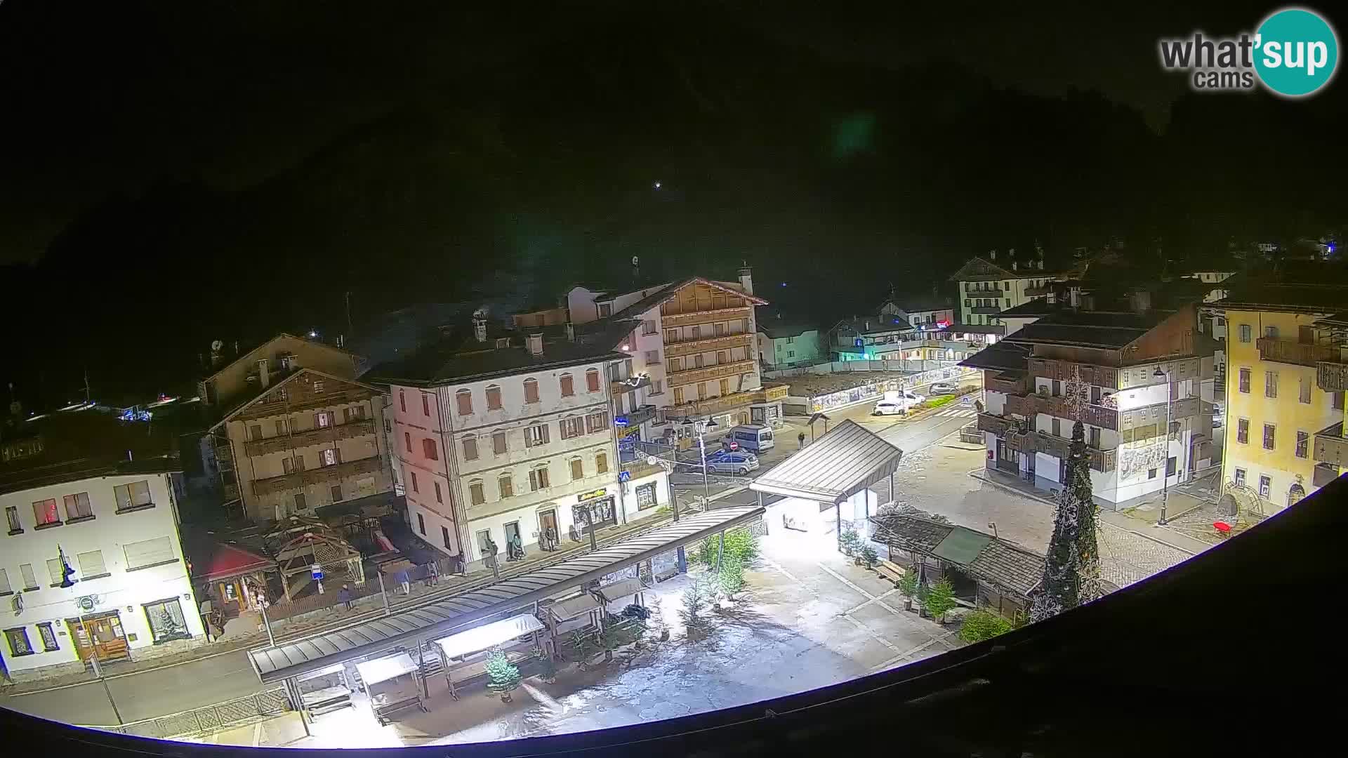 Hauptplatz von Forni di Sopra