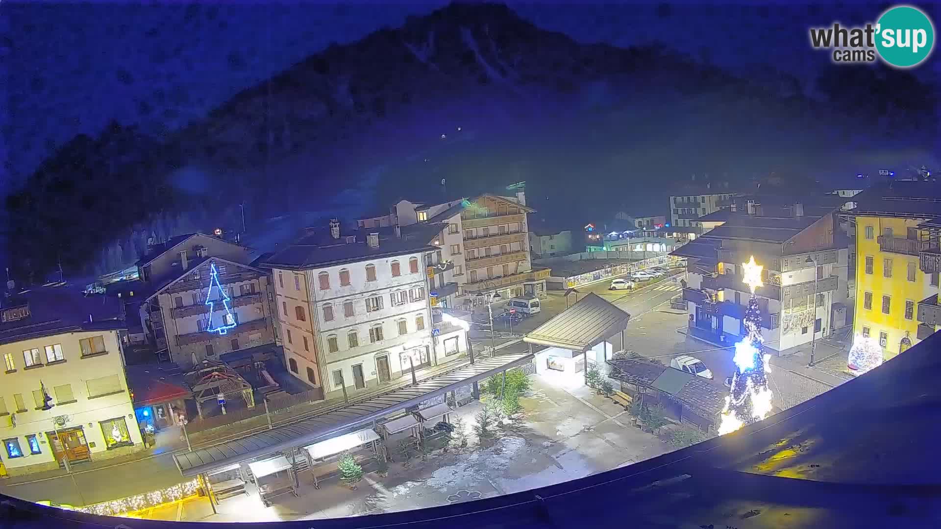 Forni di Sopra main square