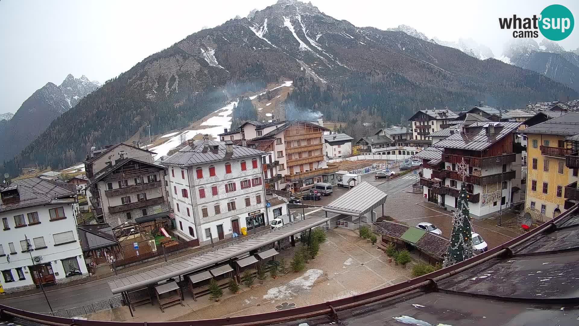 Place principale de Forni di Sopra