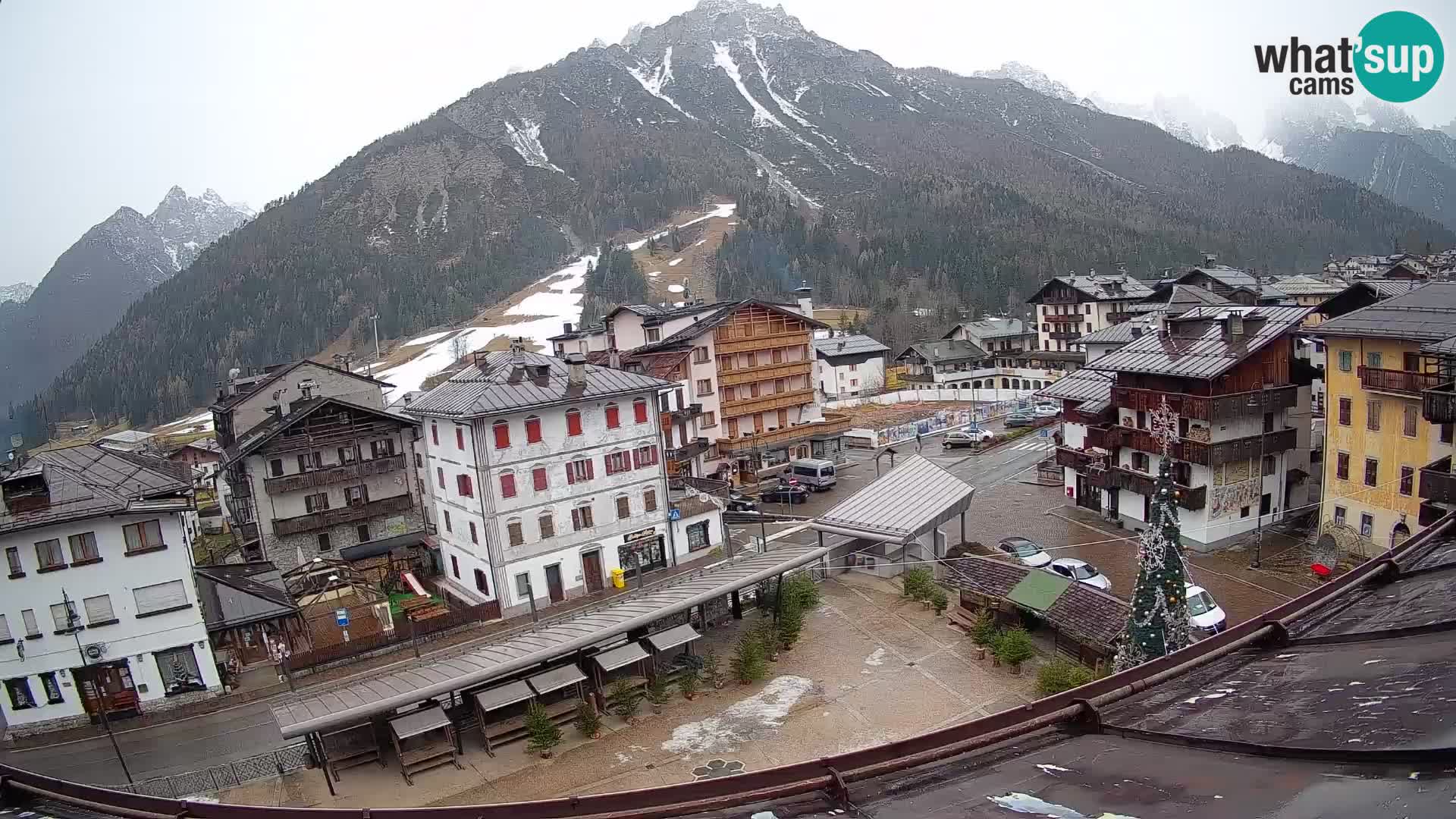 Forni di Sopra main square