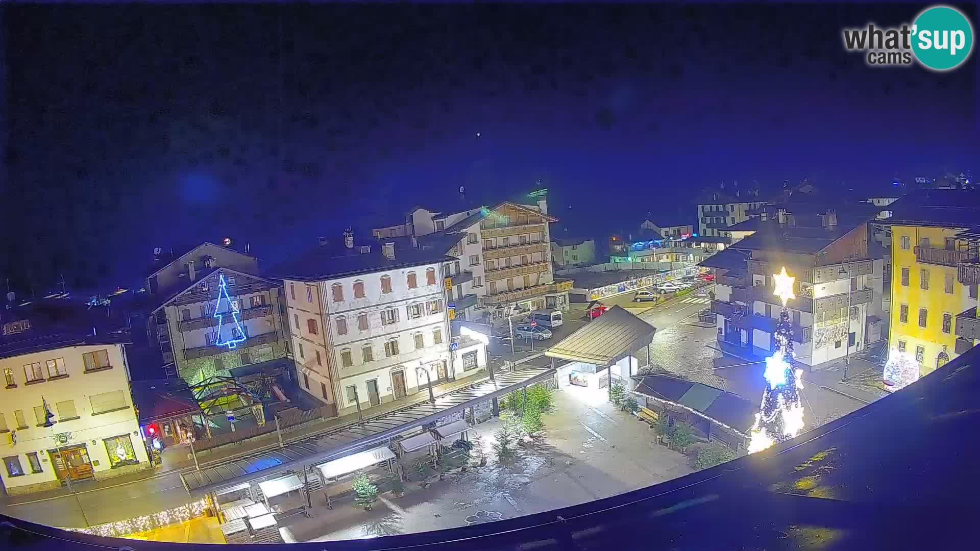 Hauptplatz von Forni di Sopra