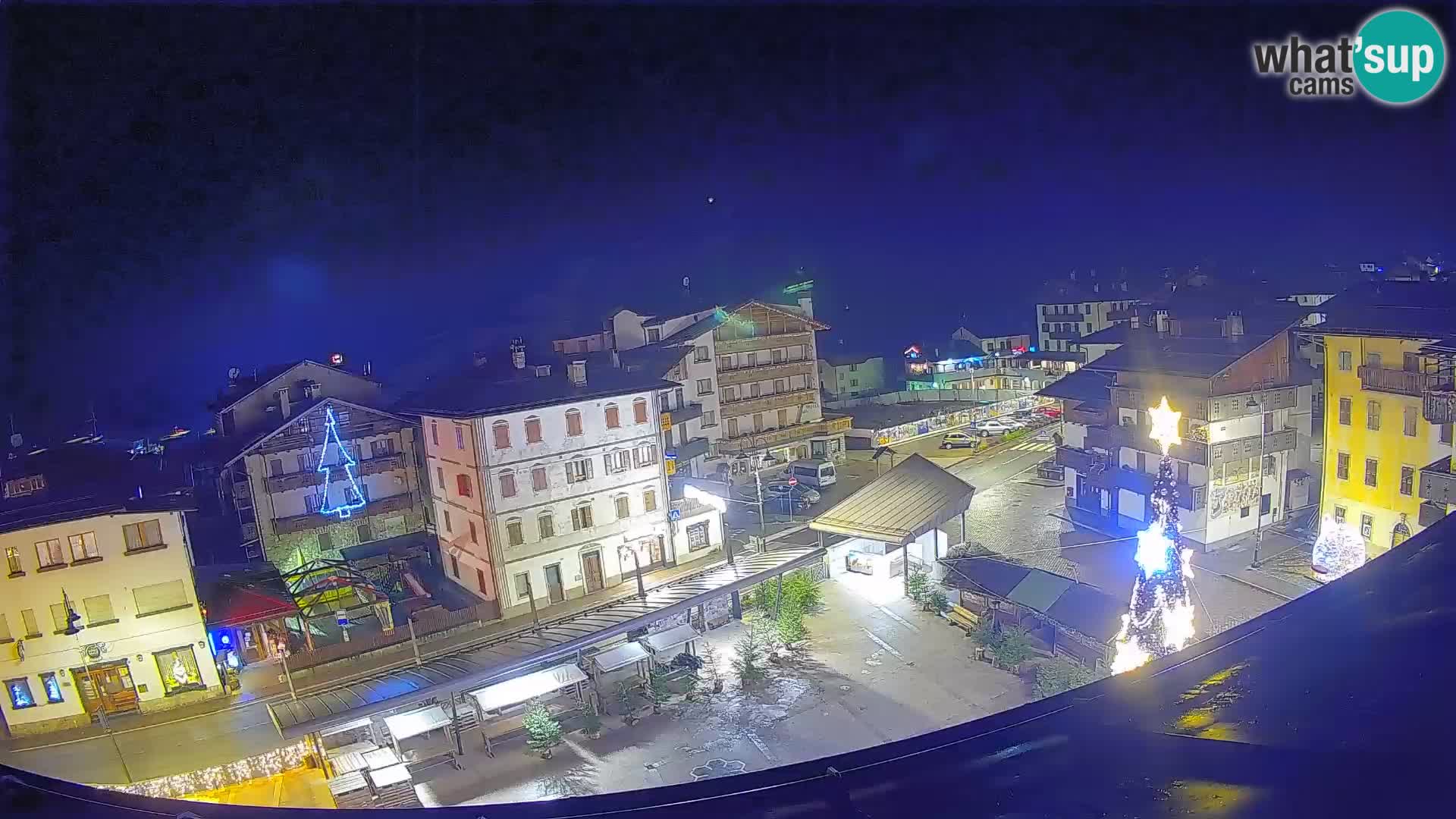 Hauptplatz von Forni di Sopra