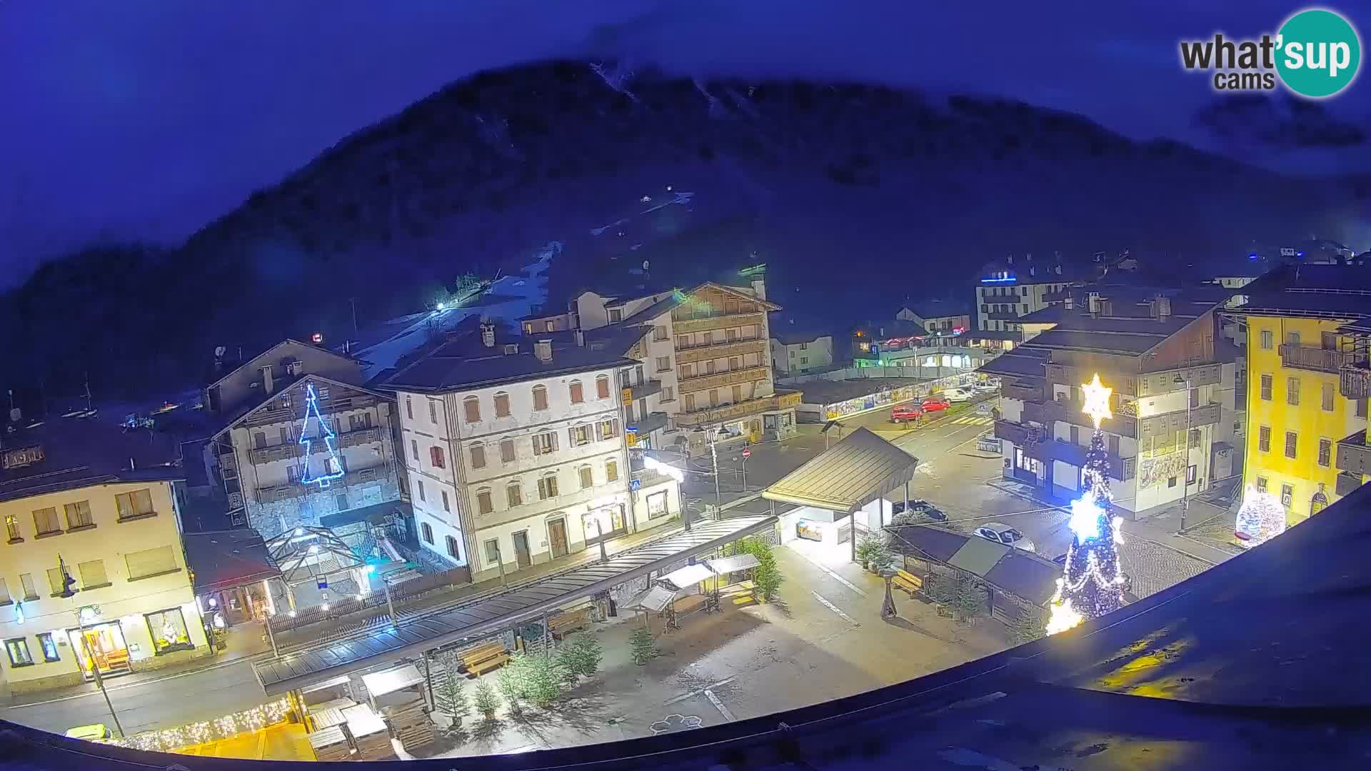 Forni di Sopra main square