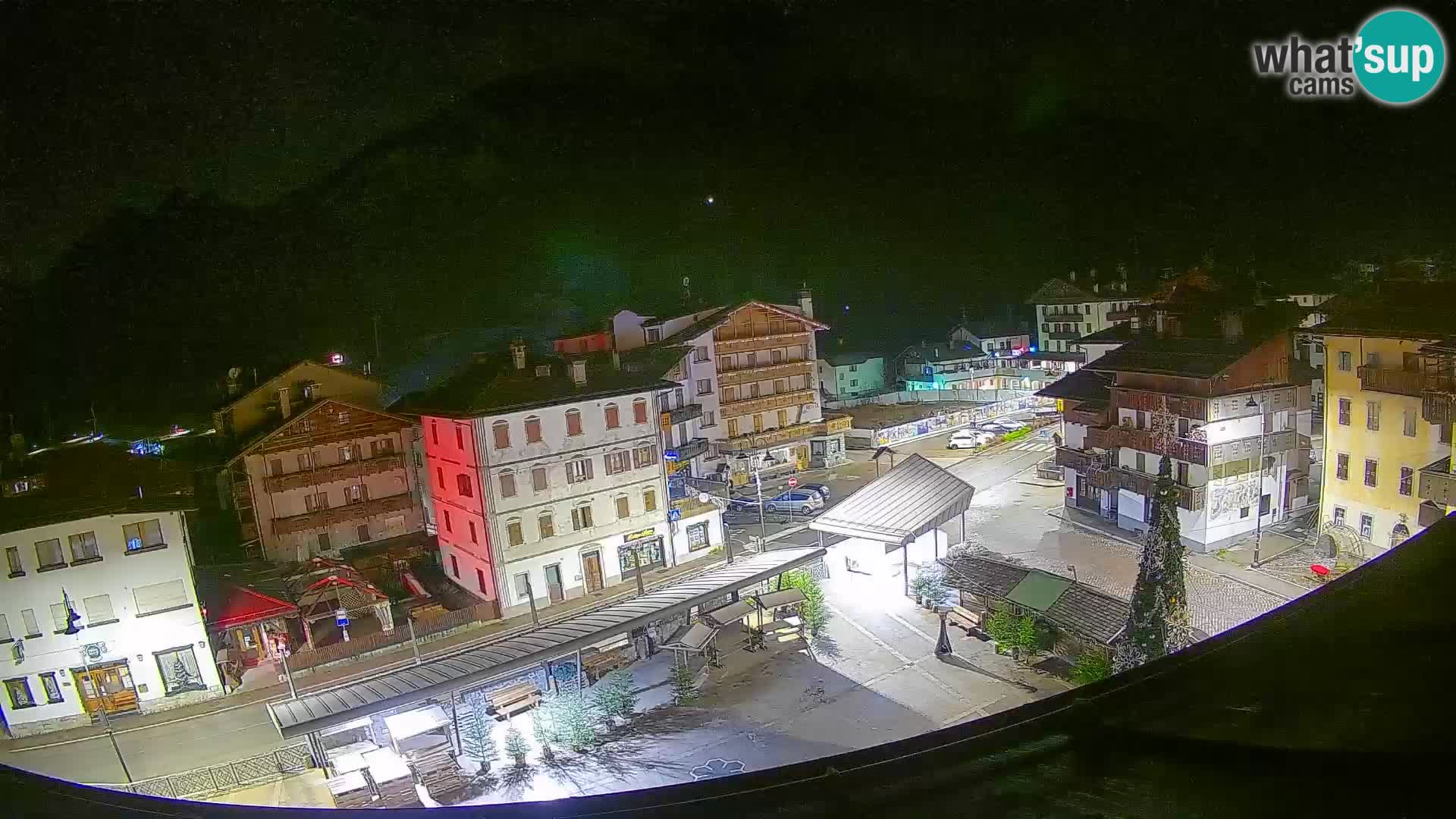 Hauptplatz von Forni di Sopra