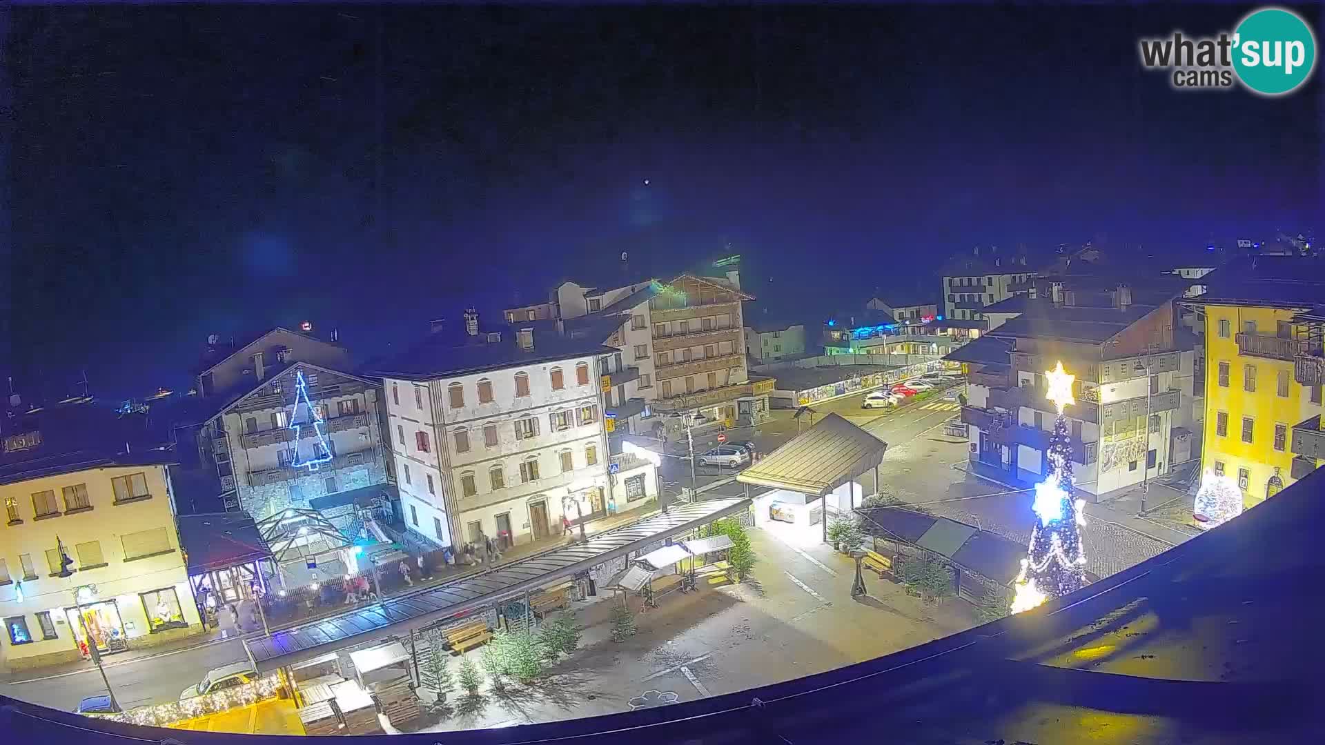 Hauptplatz von Forni di Sopra
