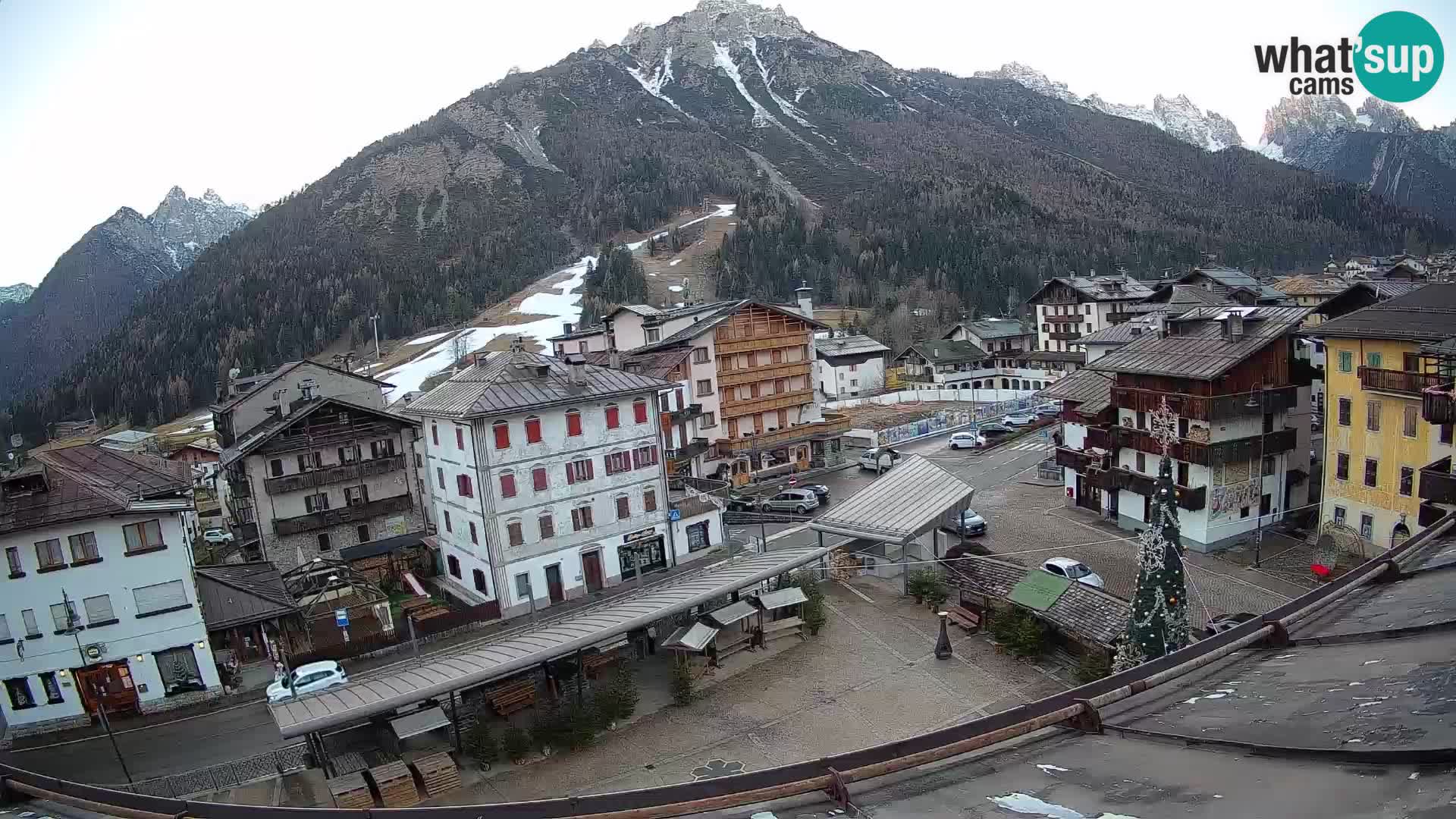 Hauptplatz von Forni di Sopra