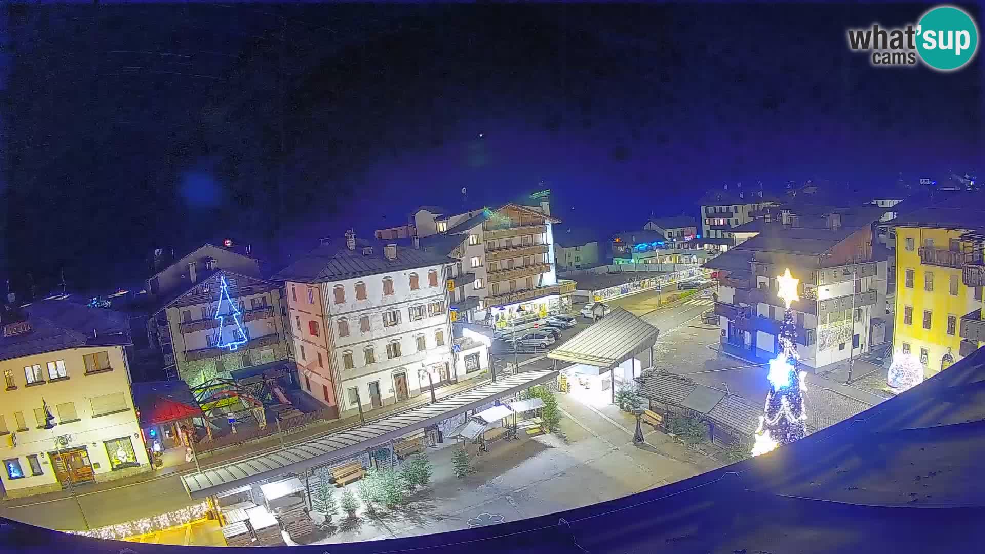 Hauptplatz von Forni di Sopra