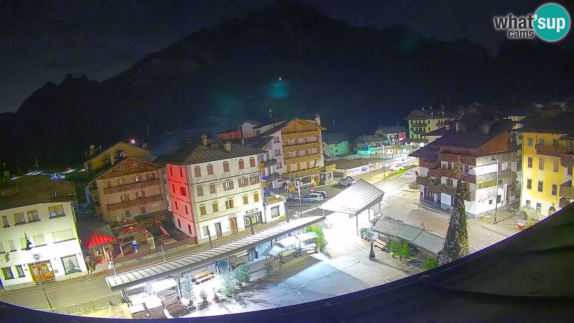 Hauptplatz von Forni di Sopra