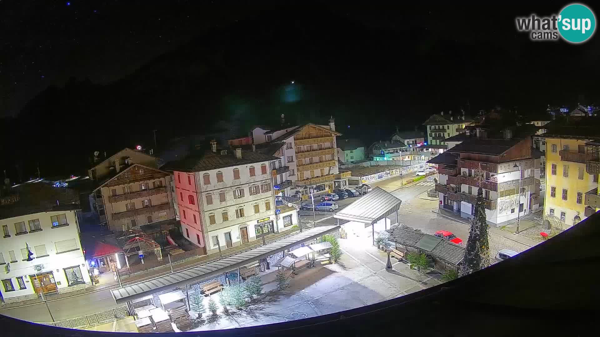 Hauptplatz von Forni di Sopra