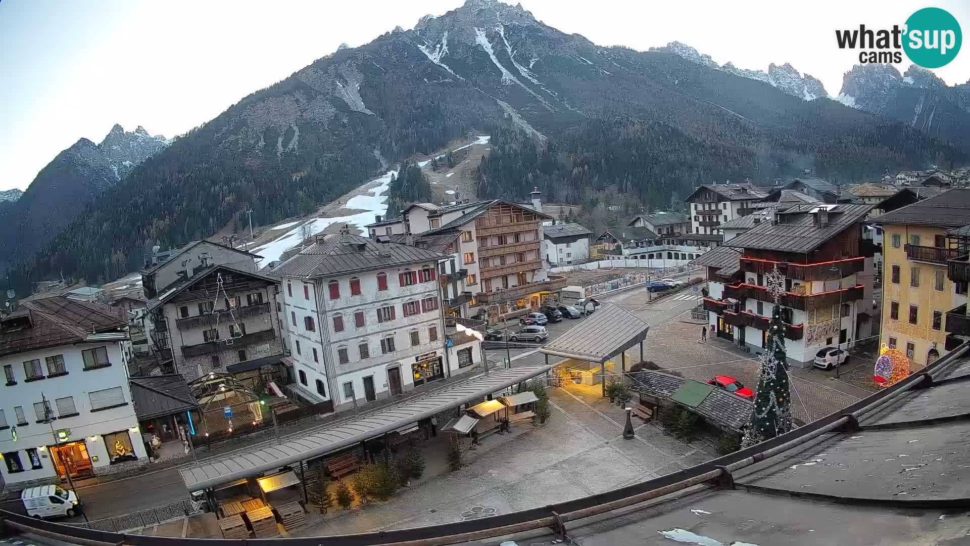 Hauptplatz von Forni di Sopra