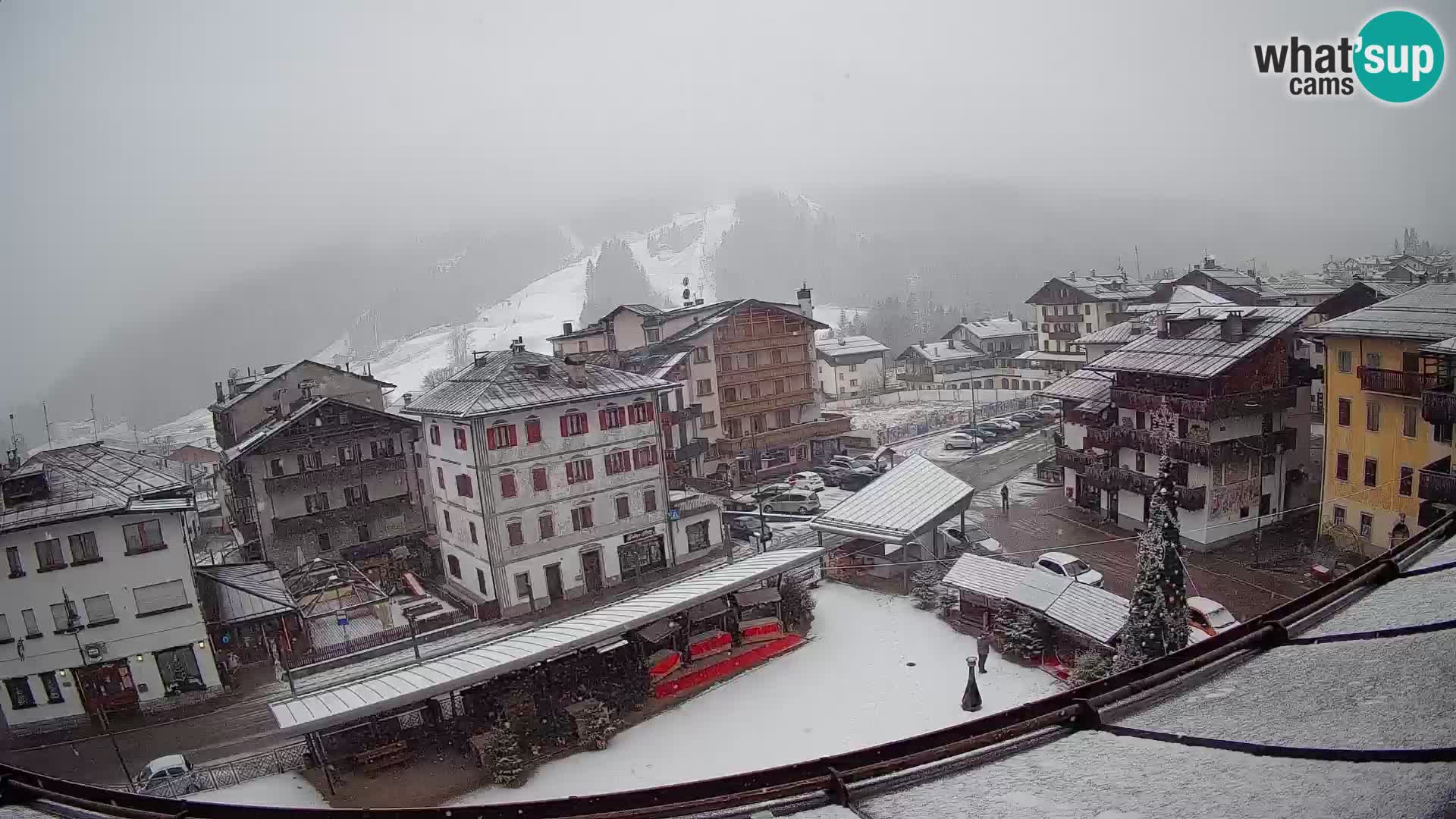 Hauptplatz von Forni di Sopra