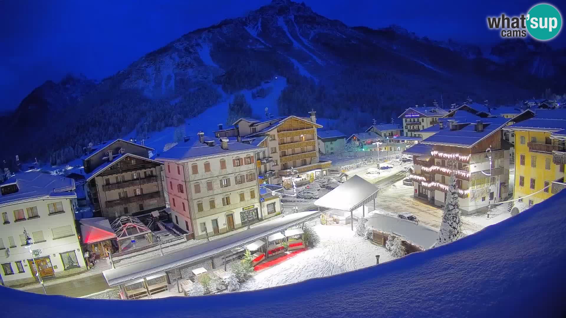 Hauptplatz von Forni di Sopra