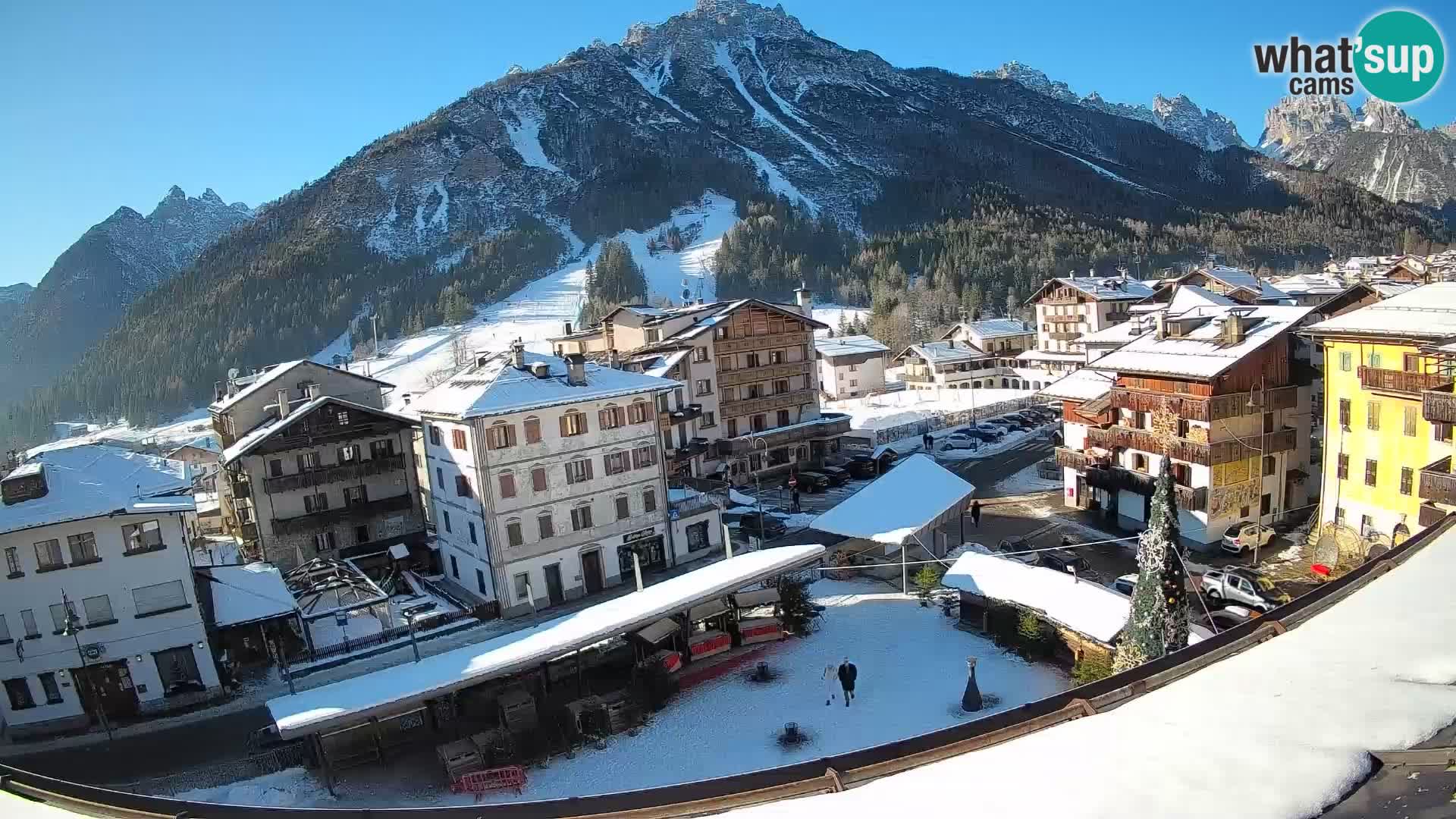 Hauptplatz von Forni di Sopra
