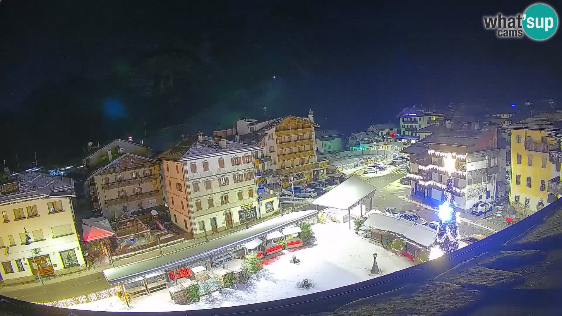 Hauptplatz von Forni di Sopra