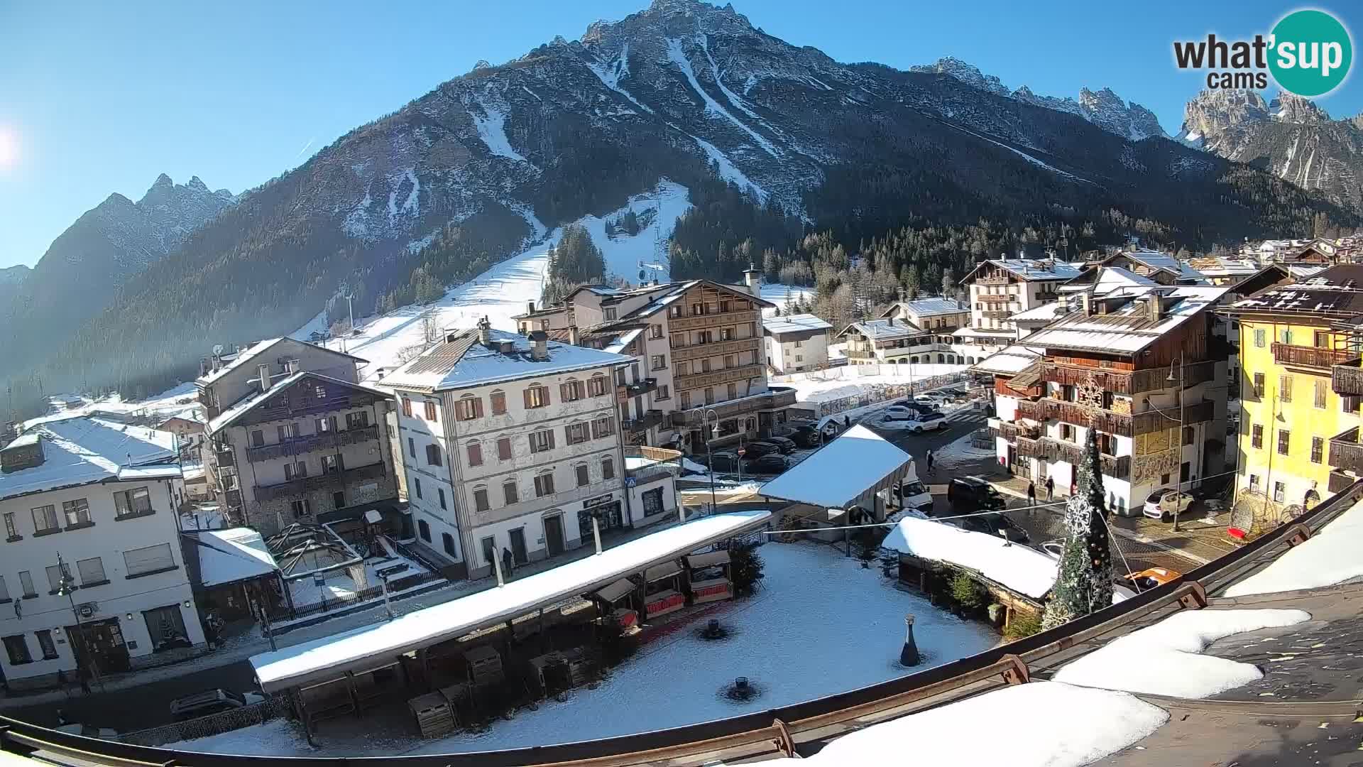 Hauptplatz von Forni di Sopra