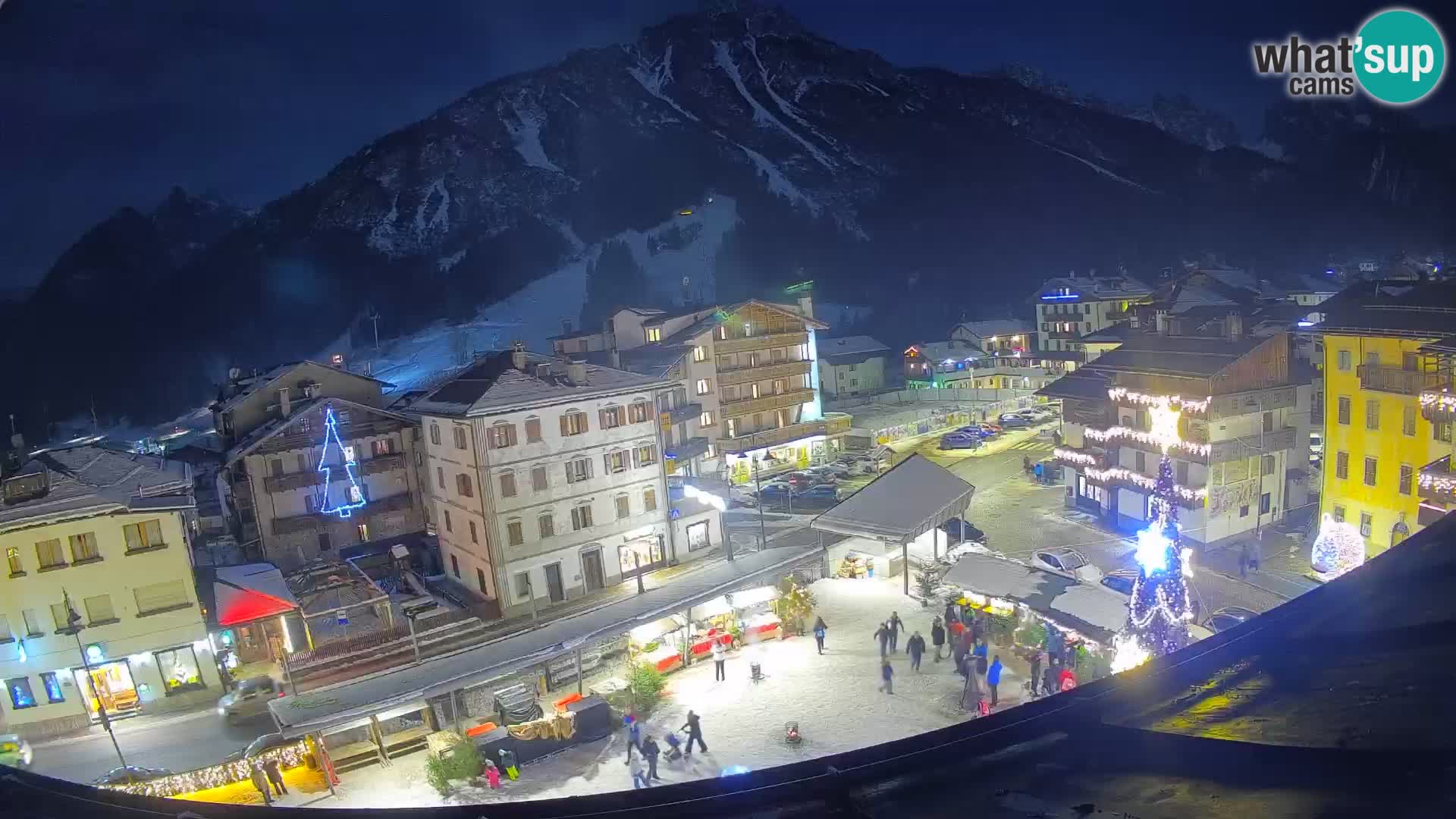 Hauptplatz von Forni di Sopra