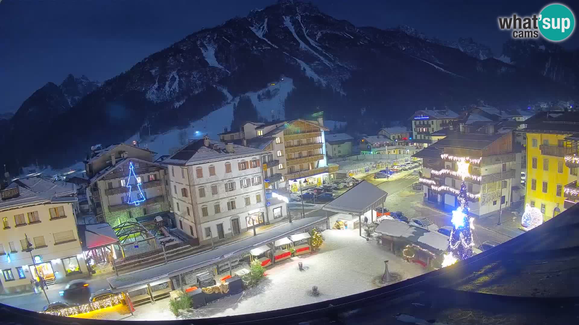 Hauptplatz von Forni di Sopra