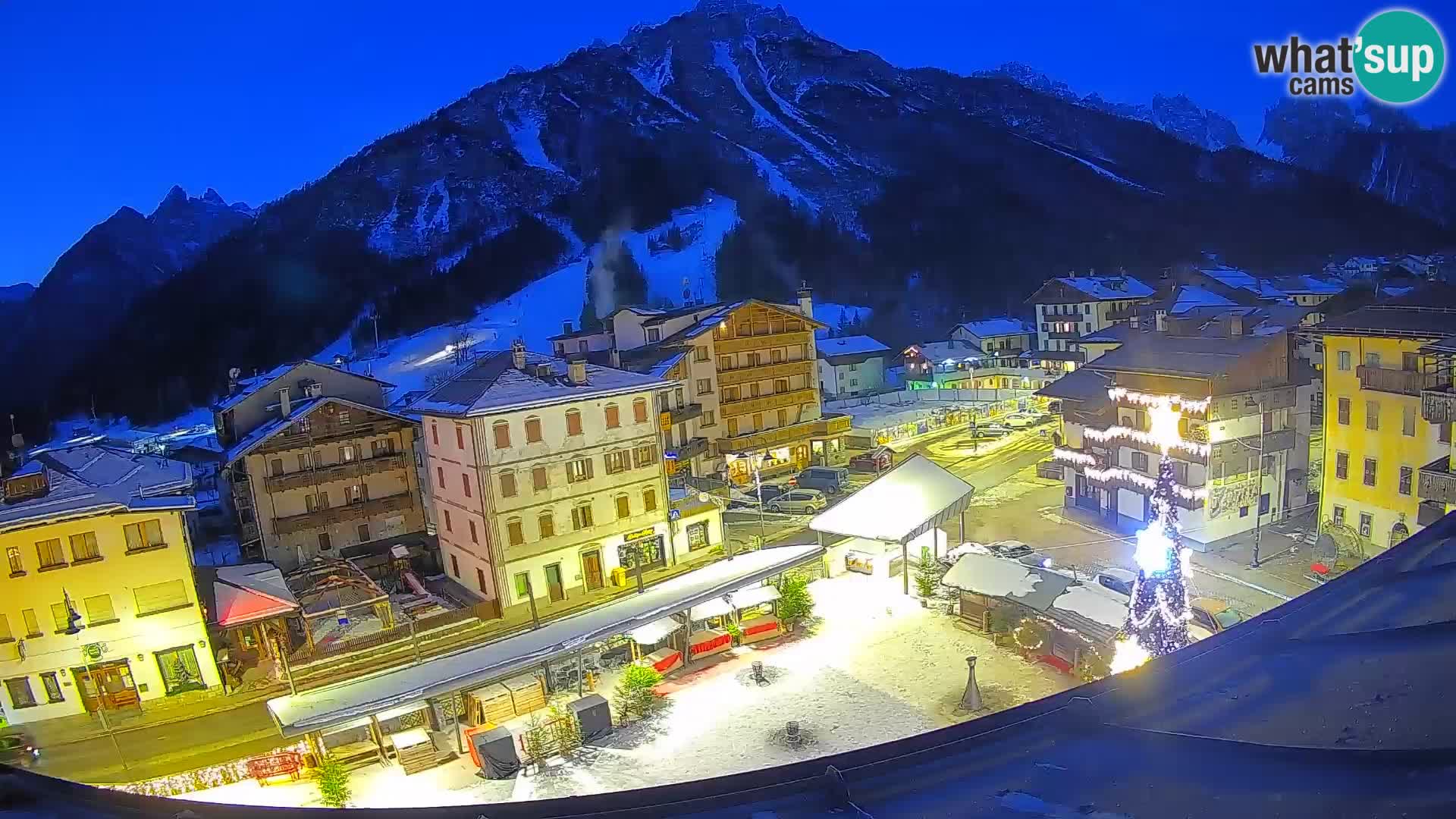 Hauptplatz von Forni di Sopra