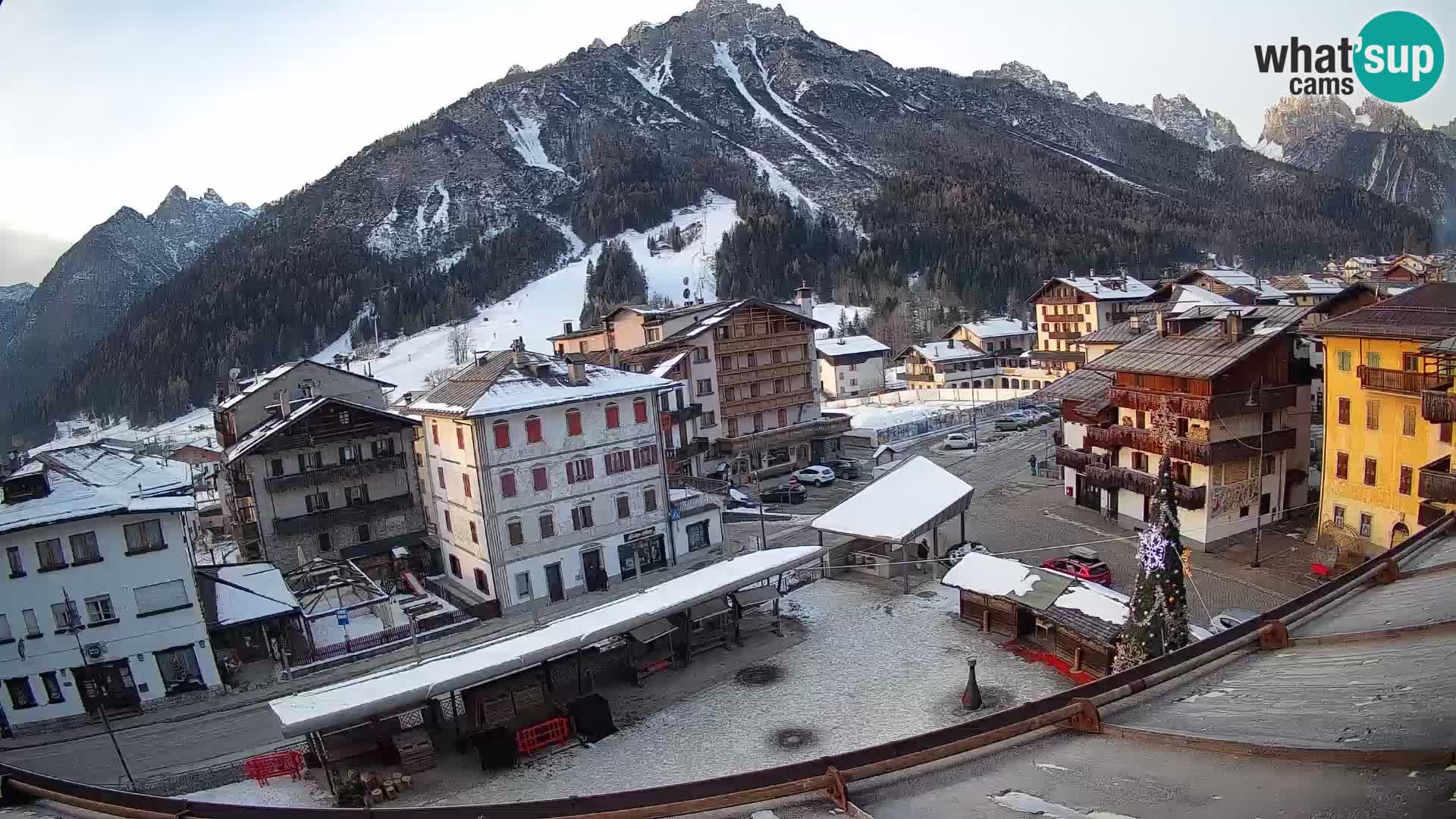 Hauptplatz von Forni di Sopra