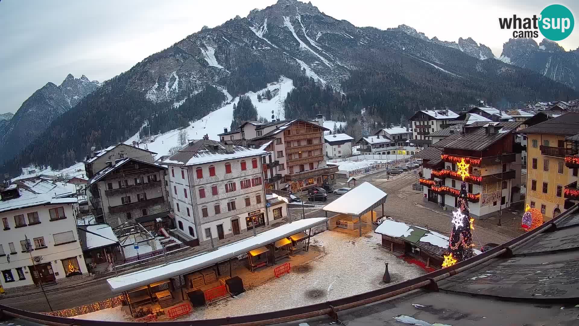 Forni di Sopra main square