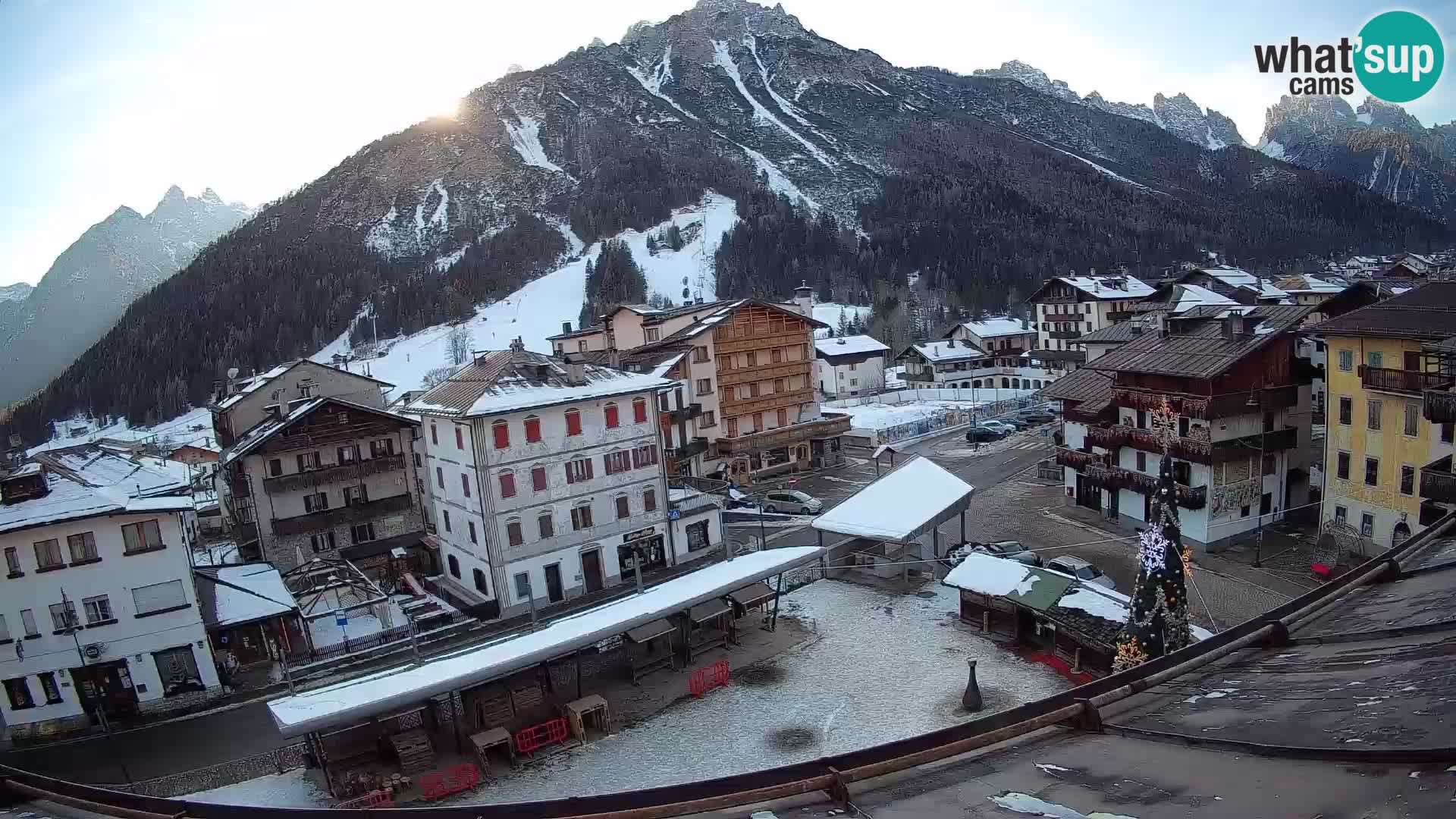 Hauptplatz von Forni di Sopra