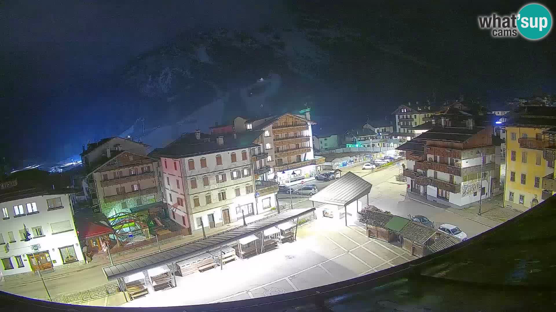 Hauptplatz von Forni di Sopra