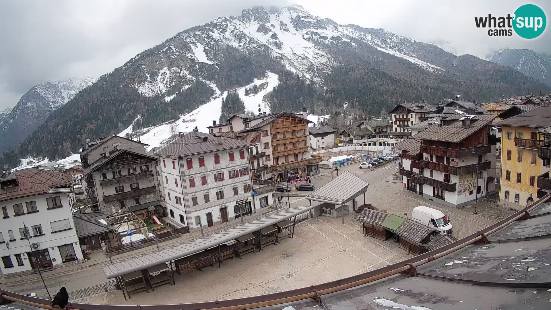 Plaza principal de Forni di Sopra