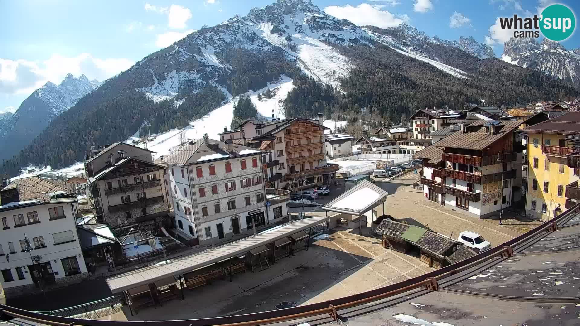 Hauptplatz von Forni di Sopra