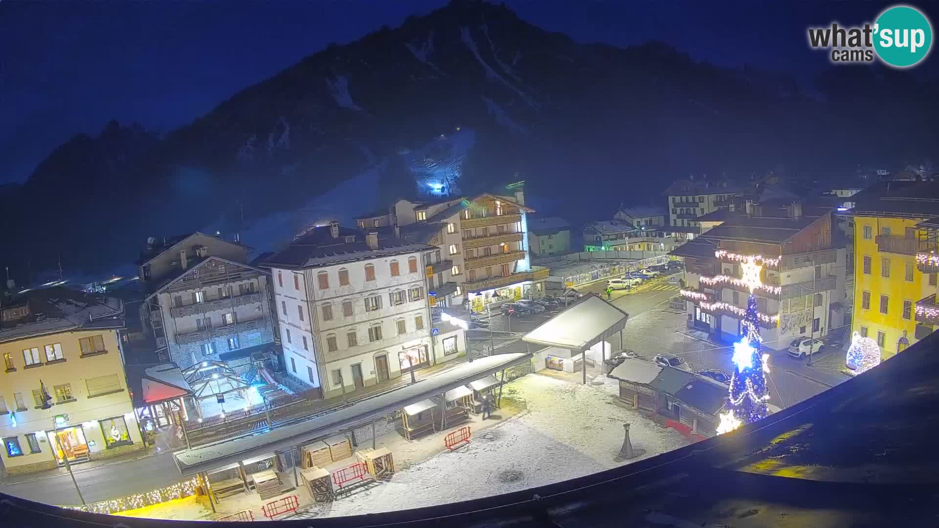 Forni di Sopra main square