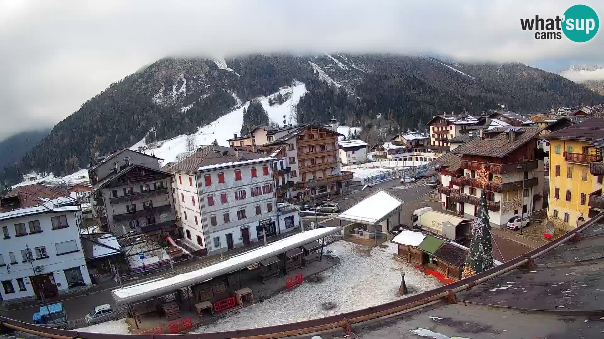 Forni di Sopra main square