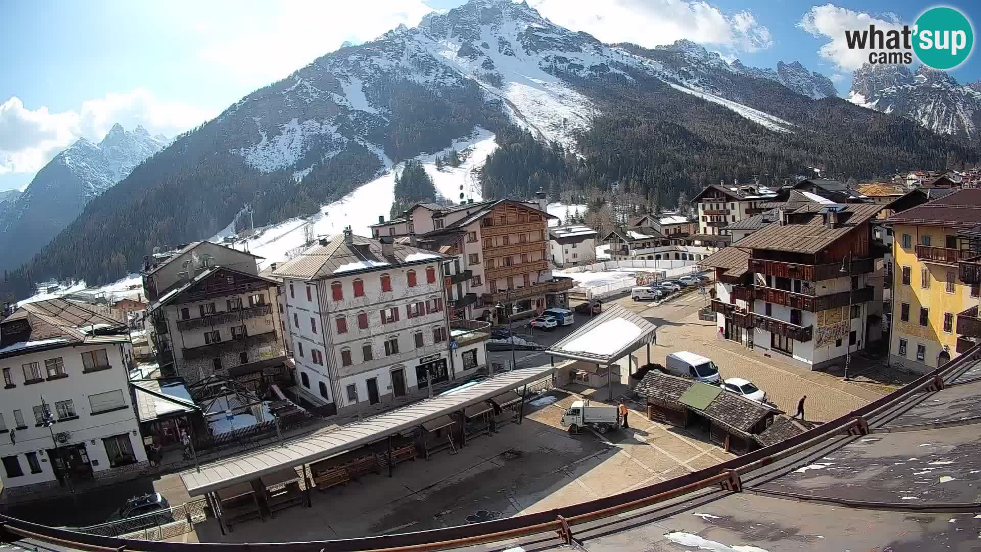 Hauptplatz von Forni di Sopra