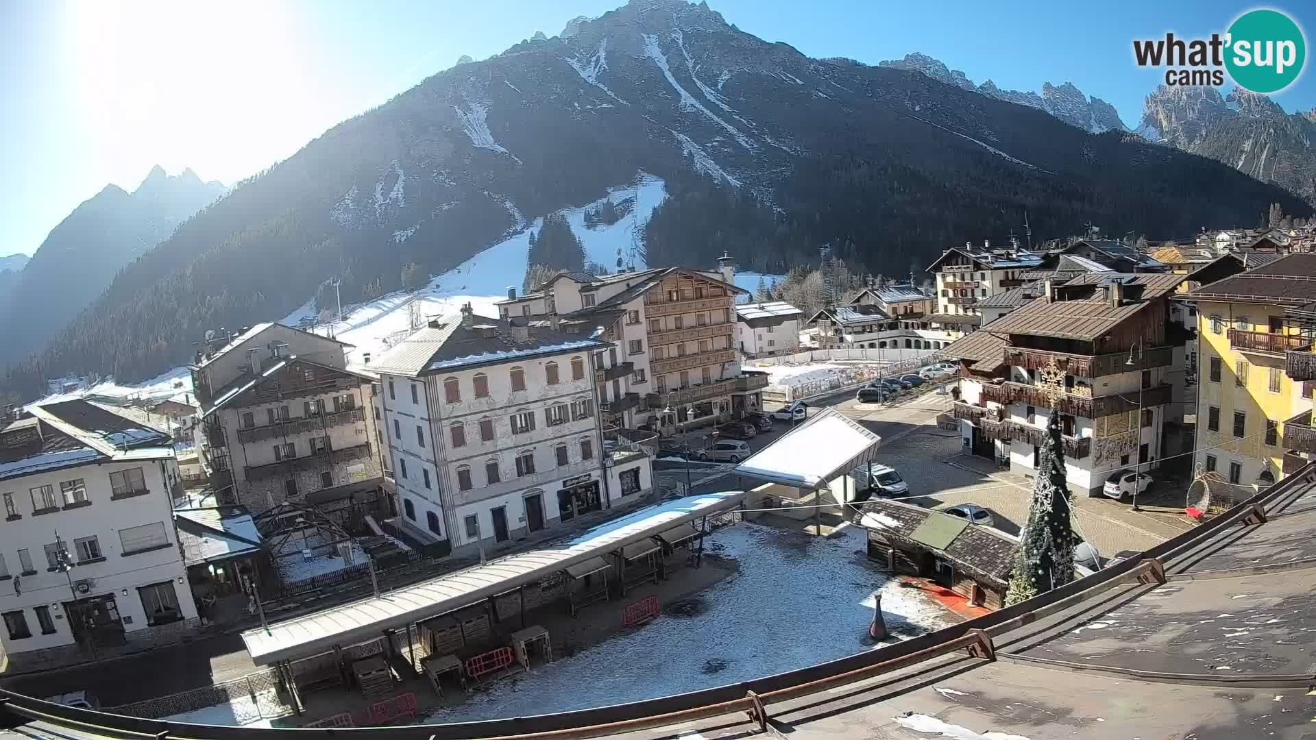 Hauptplatz von Forni di Sopra