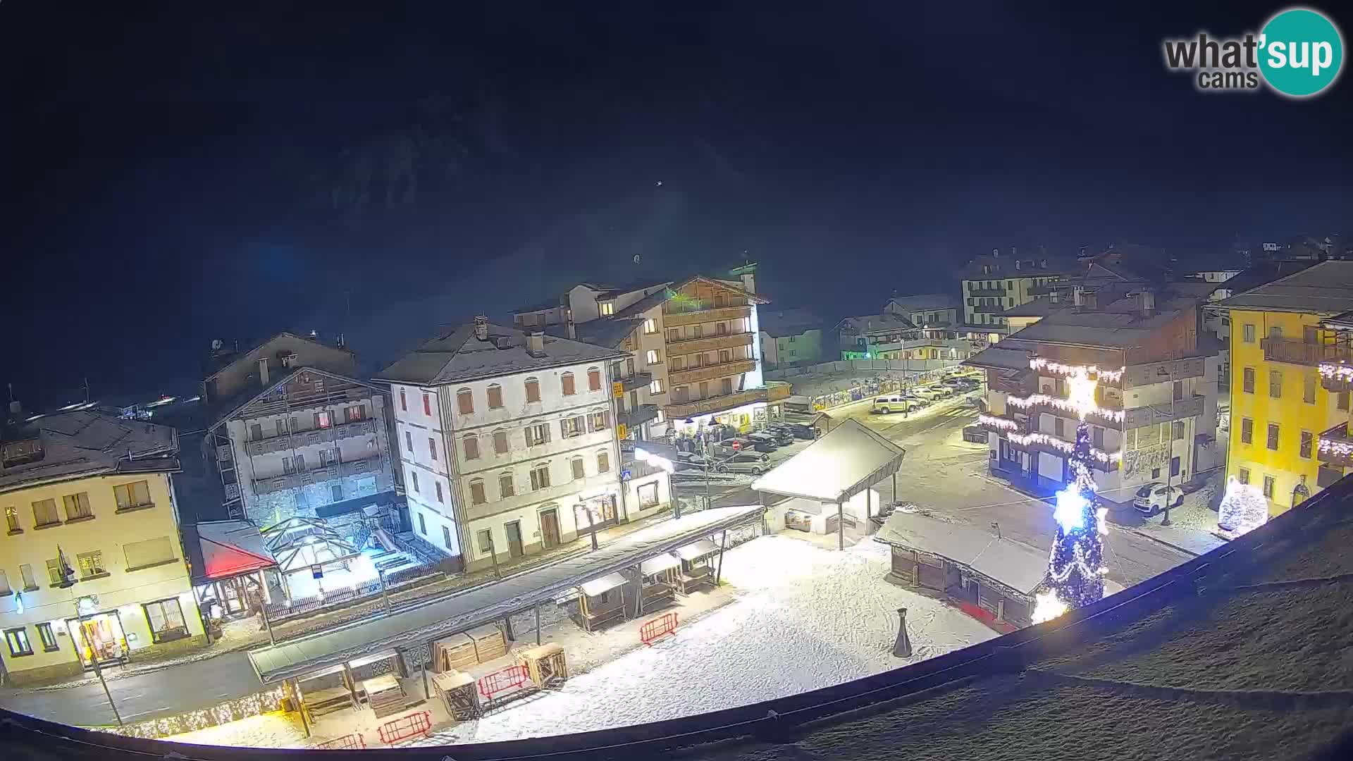 Hauptplatz von Forni di Sopra