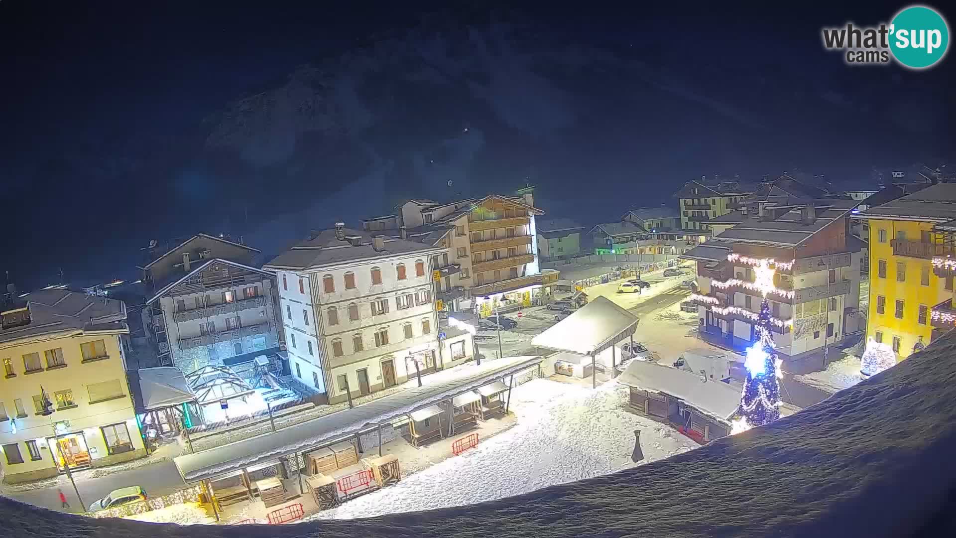 Forni di Sopra main square