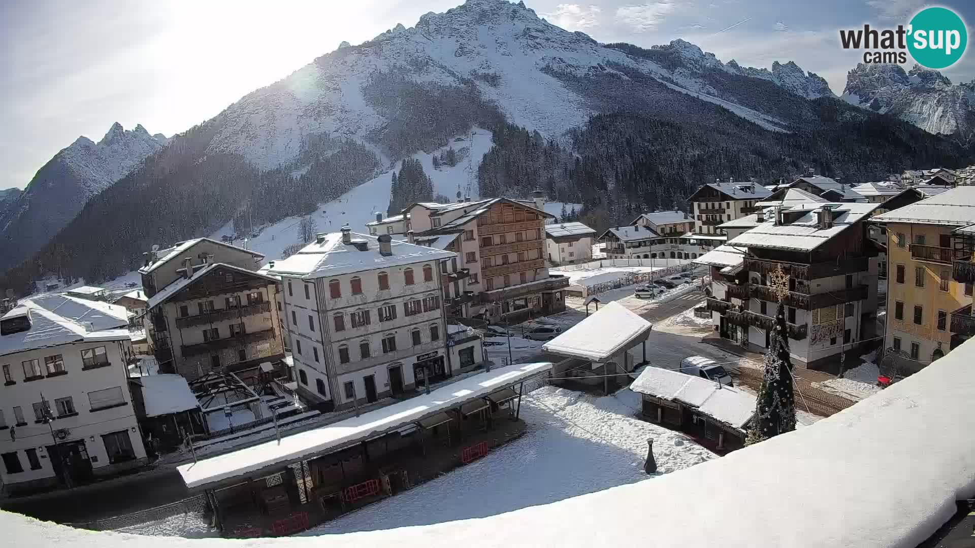Hauptplatz von Forni di Sopra