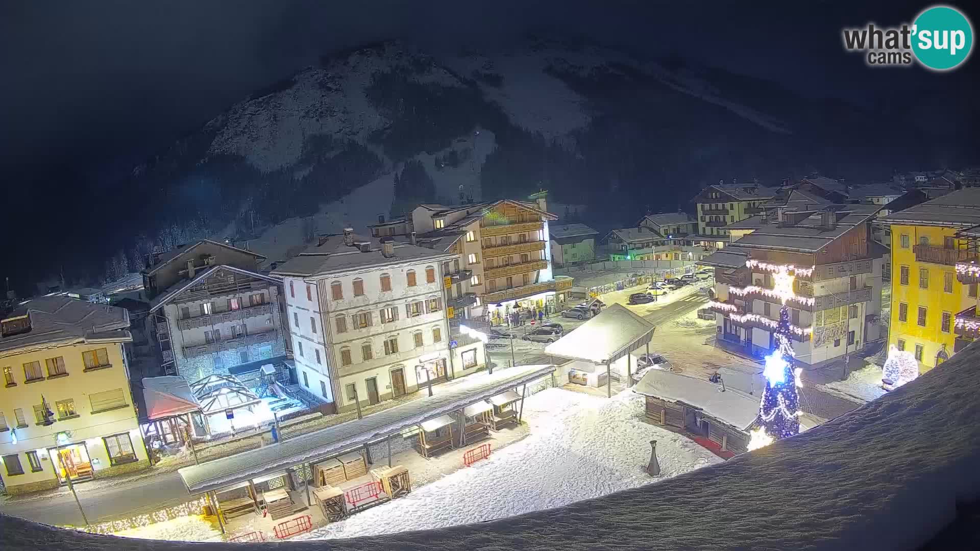 Forni di Sopra main square