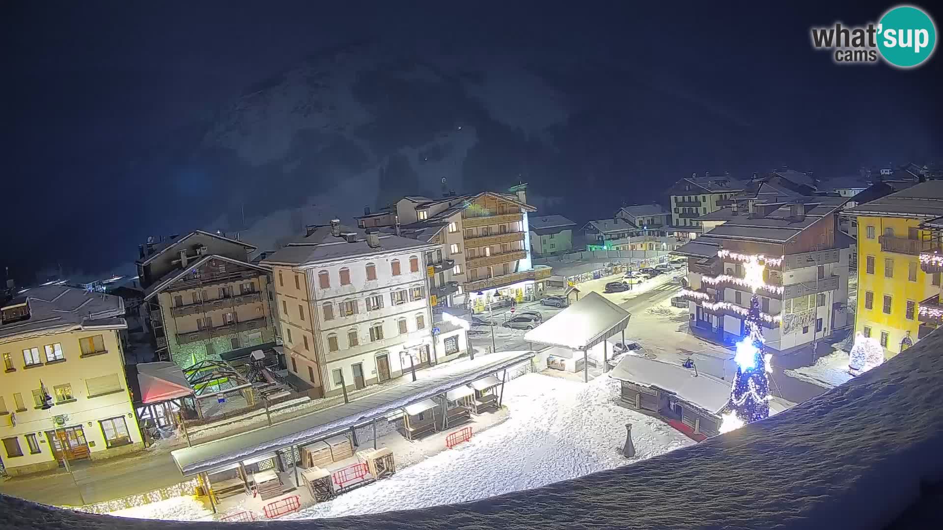 Forni di Sopra main square