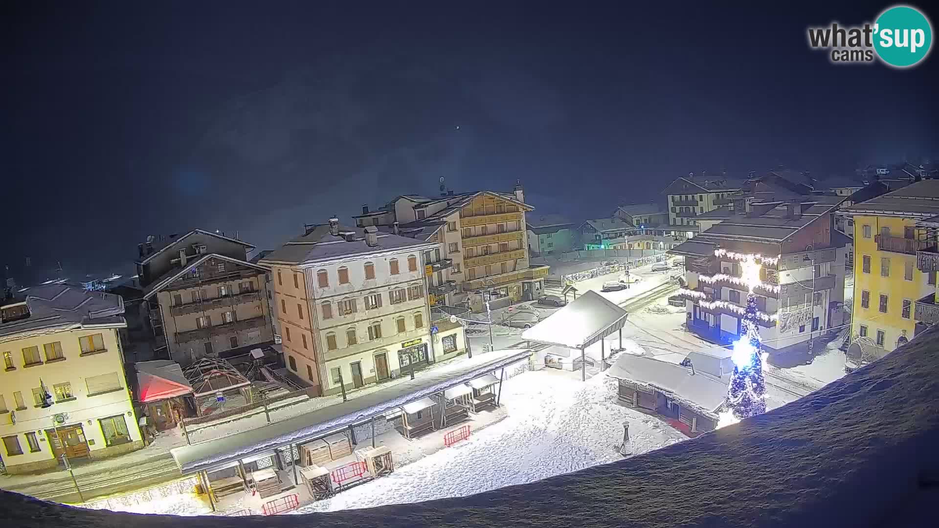 Forni di Sopra main square