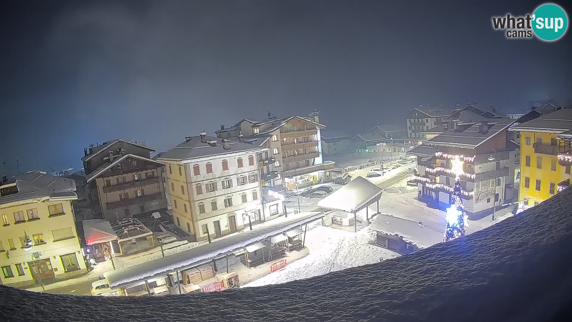 Hauptplatz von Forni di Sopra