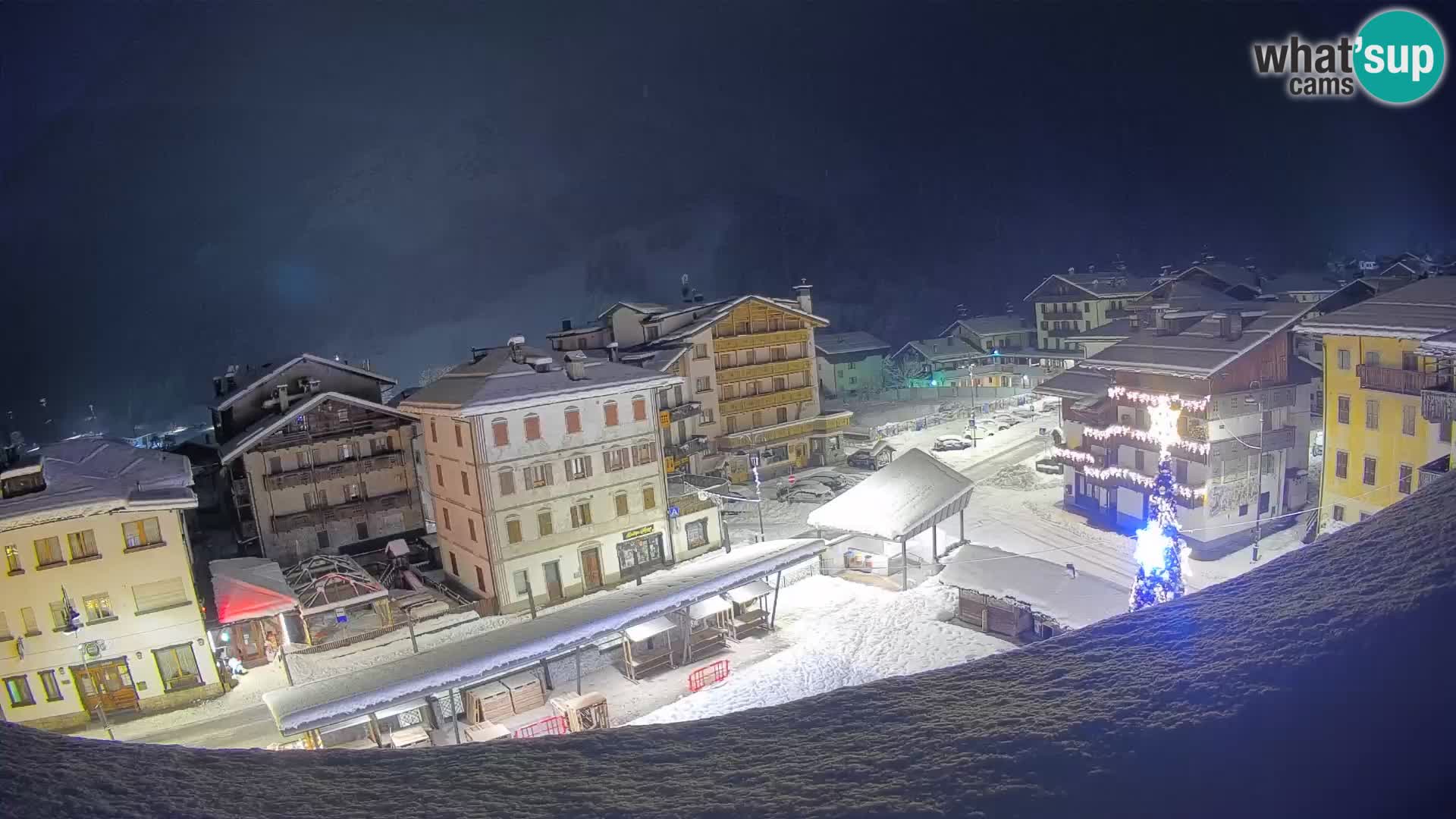 Hauptplatz von Forni di Sopra